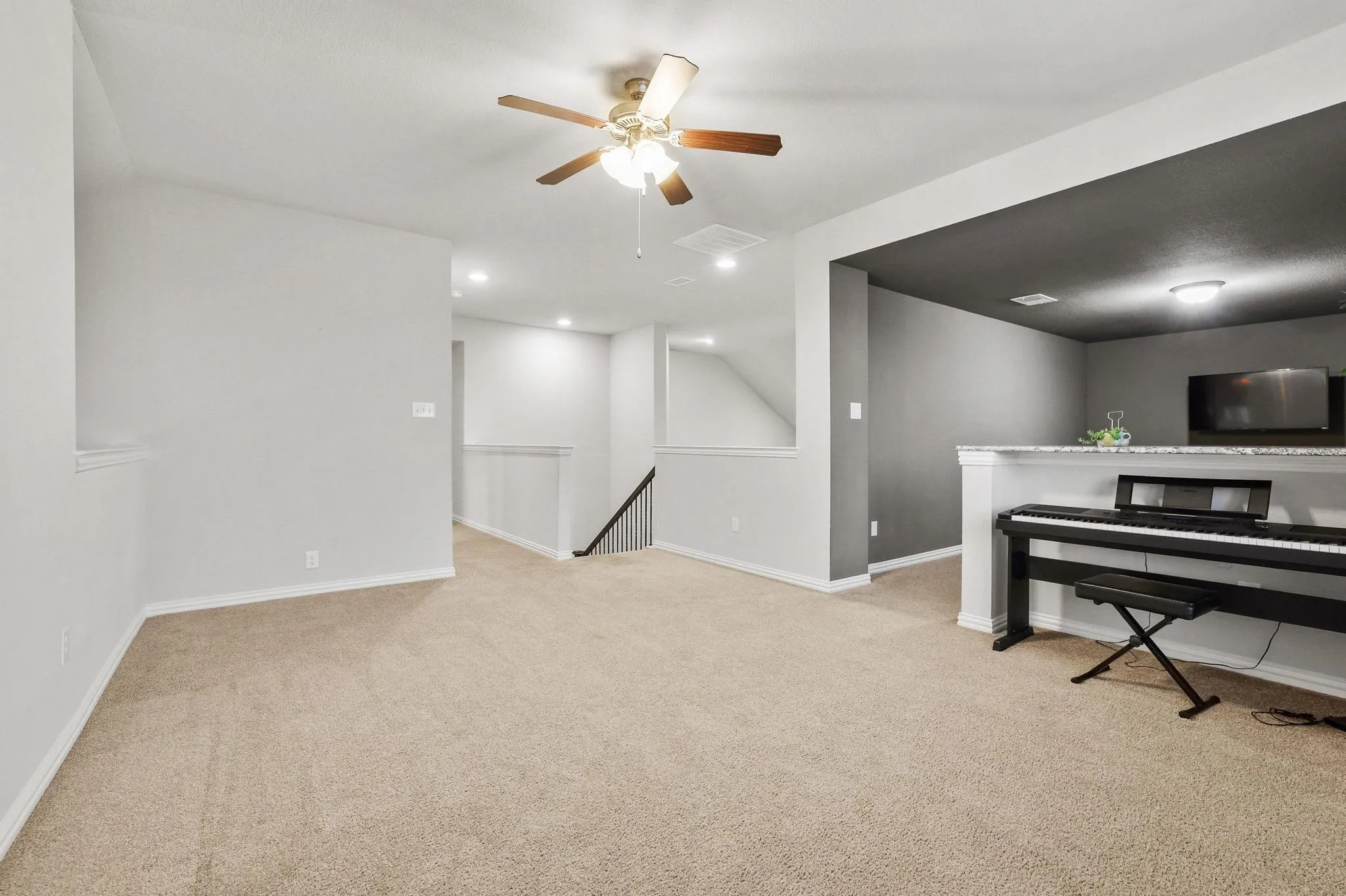 Single Family Residence For Sale in Collin County , 3500 Jersey Road, Melissa, Texas 75454, 5 Bedroom, 4 Bathroom, 3 Garage spaces, 3,687 Sqft, built in 2017, mls#21281064, Real Estate Agent in Melissa, Homes For Sale in Collin county, Homes For Sale in Melissa, Realtor in Melissa Texas, Real Estate Brokerage Independent Realty Texas, Luminita Cordes Realtor
