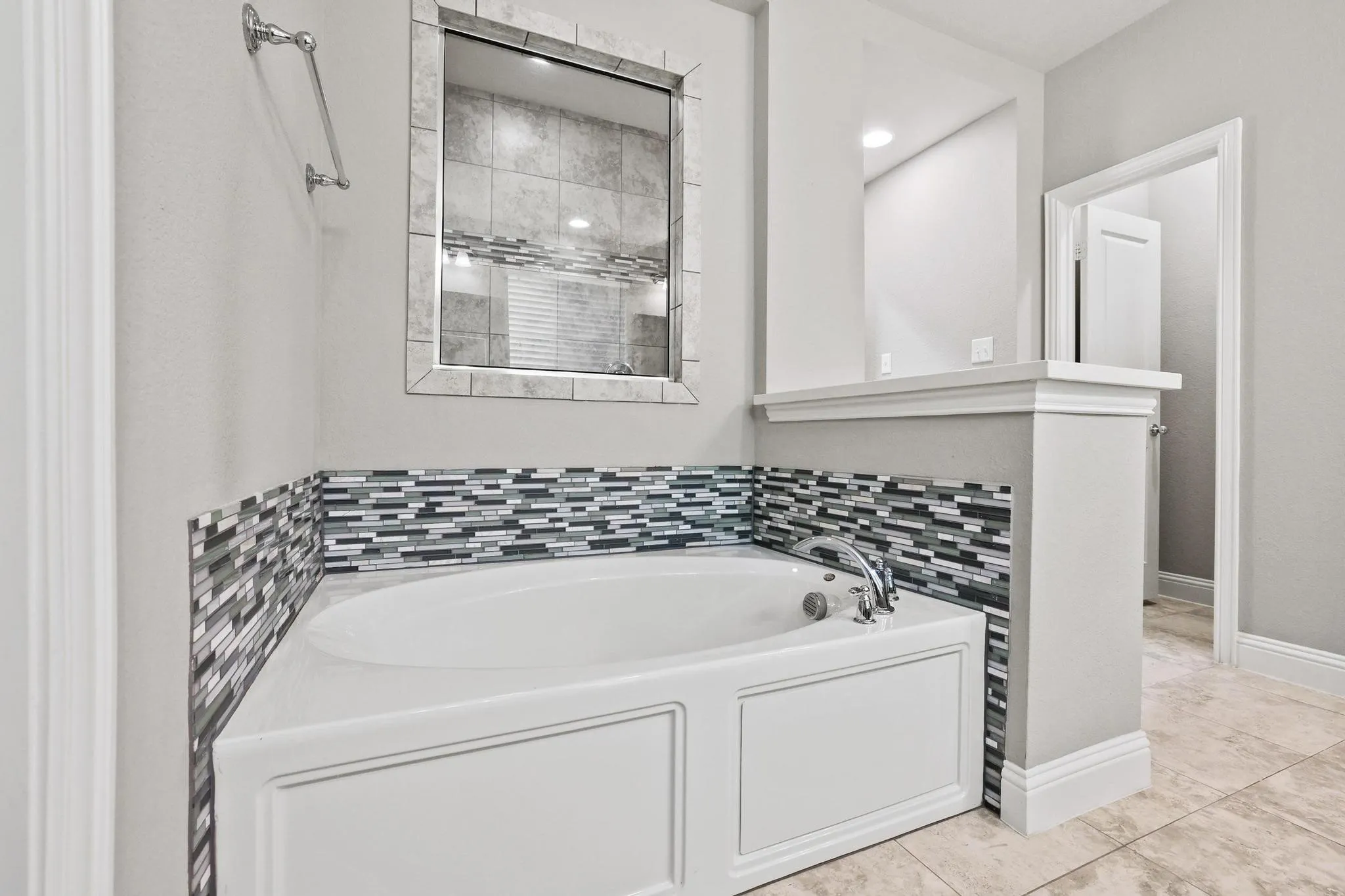 Single Family Residence For Sale in Collin County , 3500 Jersey Road, Melissa, Texas 75454, 5 Bedroom, 4 Bathroom, 3 Garage spaces, 3,687 Sqft, built in 2017, mls#21281064, Real Estate Agent in Melissa, Homes For Sale in Collin county, Homes For Sale in Melissa, Realtor in Melissa Texas, Real Estate Brokerage Independent Realty Texas, Luminita Cordes Realtor