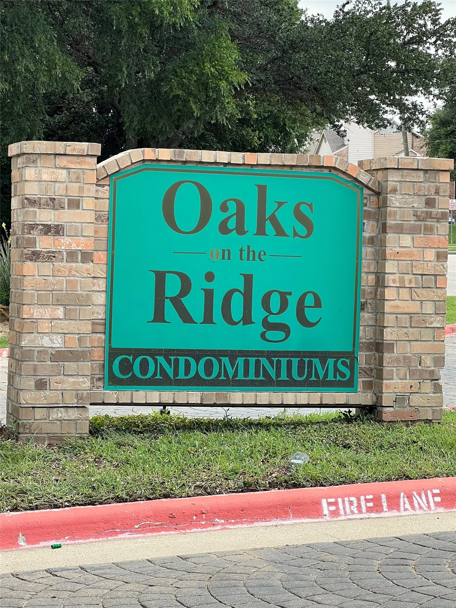 Condominium For Sale in Dallas County , 4101 Esters Road 111, Irving, Texas 75038, 1 Bedroom, 1 Bathroom, Garage spaces, 485 Sqft, built in 1984, mls#21288212, Real Estate Agent in Irving, Homes For Sale in Dallas county, Homes For Sale in Irving, Realtor in Irving Texas, Real Estate Brokerage Independent Realty Texas, Luminita Cordes Realtor