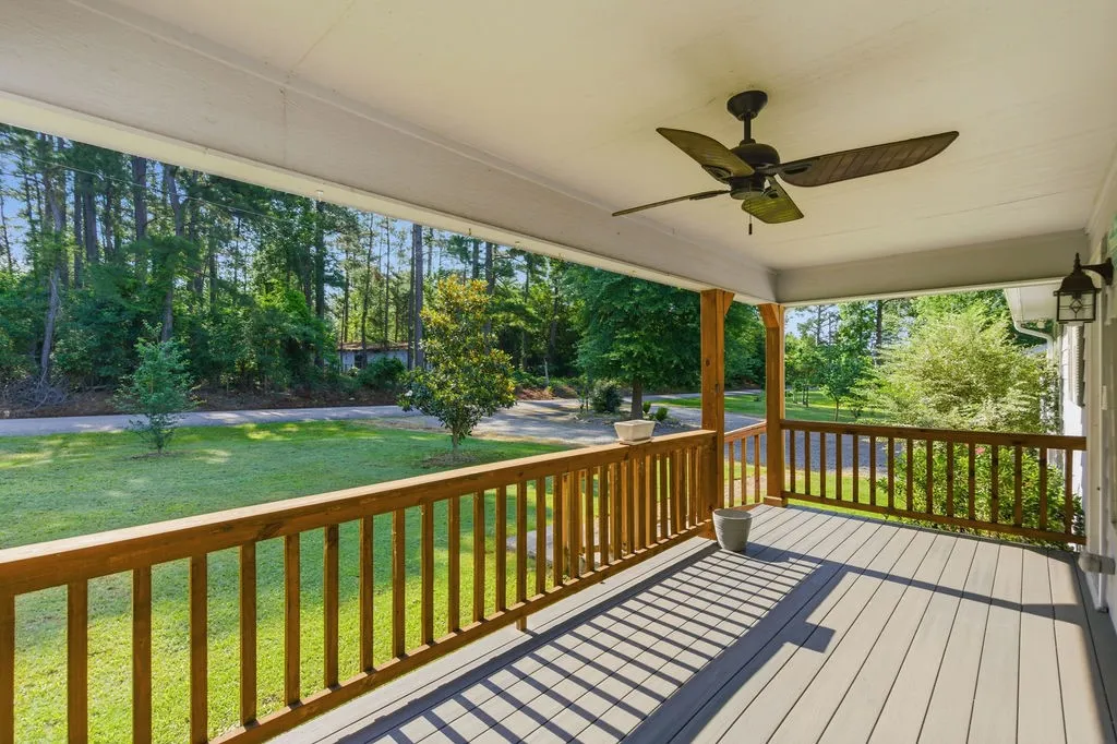 Single Family Residence For Sale in Franklin (TX) County , 85 SE CR 4305, Scroggins, Texas 75480, 3 Bedroom, 2 Bathroom, 4 Garage spaces, 1,792 Sqft, built in 2016, mls#21288255, Real Estate Agent in Scroggins, Homes For Sale in Franklin (TX) county, Homes For Sale in Scroggins, Realtor in Scroggins Texas, Real Estate Brokerage Independent Realty Texas, Luminita Cordes Realtor