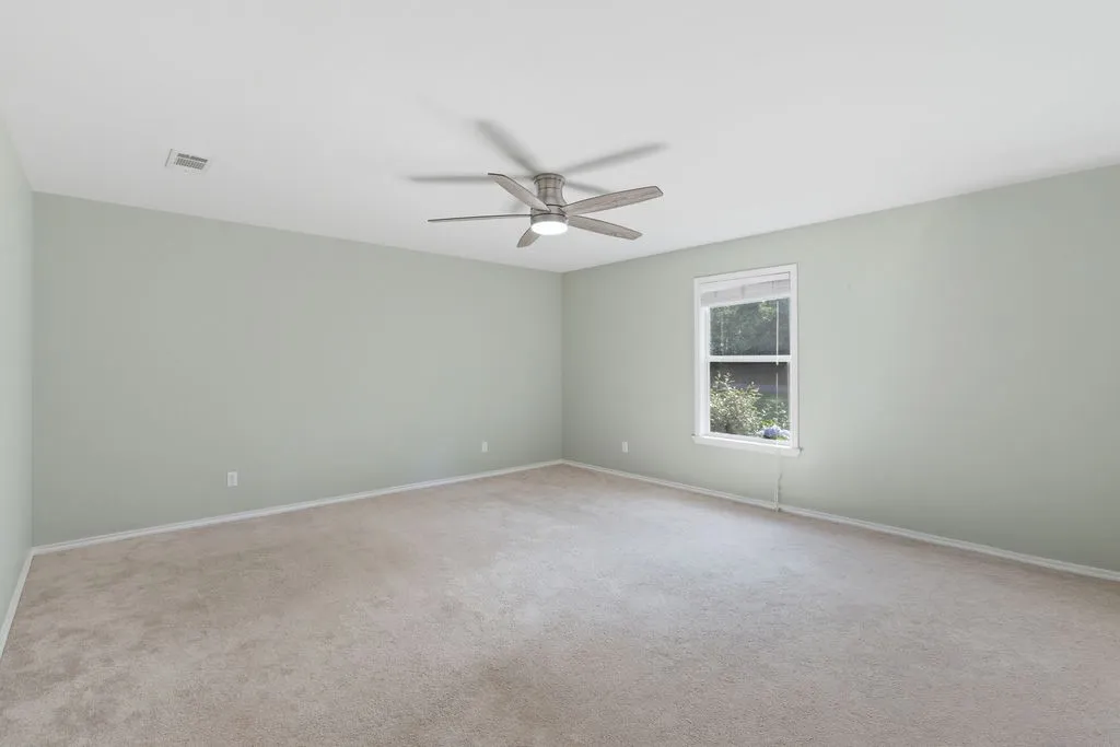 Single Family Residence For Sale in Franklin (TX) County , 85 SE CR 4305, Scroggins, Texas 75480, 3 Bedroom, 2 Bathroom, 4 Garage spaces, 1,792 Sqft, built in 2016, mls#21288255, Real Estate Agent in Scroggins, Homes For Sale in Franklin (TX) county, Homes For Sale in Scroggins, Realtor in Scroggins Texas, Real Estate Brokerage Independent Realty Texas, Luminita Cordes Realtor
