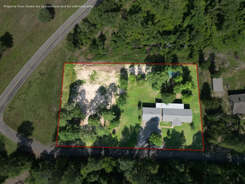 Single Family Residence For Sale in Franklin (TX) County , 85 SE CR 4305, Scroggins, Texas 75480, 3 Bedroom, 2 Bathroom, 4 Garage spaces, 1,792 Sqft, built in 2016, mls#21288255, Real Estate Agent in Scroggins, Homes For Sale in Franklin (TX) county, Homes For Sale in Scroggins, Realtor in Scroggins Texas, Real Estate Brokerage Independent Realty Texas, Luminita Cordes Realtor