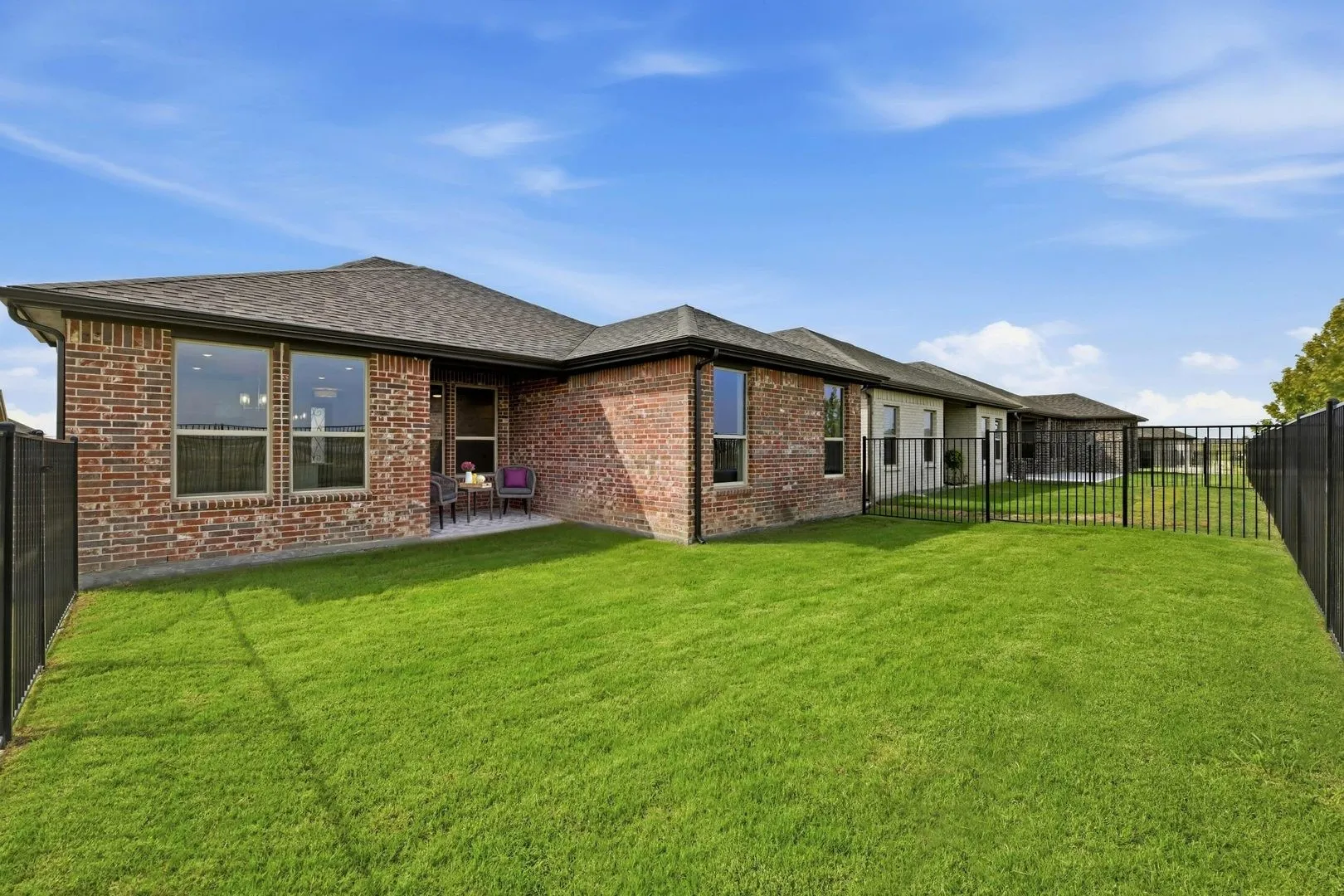 Single Family Residence For Sale in Denton County , 208 Ravenna Boulevard, Justin, Texas 76247, 2 Bedroom, 2 Bathroom, 3 Garage spaces, 1,322 Sqft, built in 2025, mls#21288259, Real Estate Agent in Justin, Homes For Sale in Denton county, Homes For Sale in Justin, Realtor in Justin Texas, Real Estate Brokerage Independent Realty Texas, Luminita Cordes Realtor