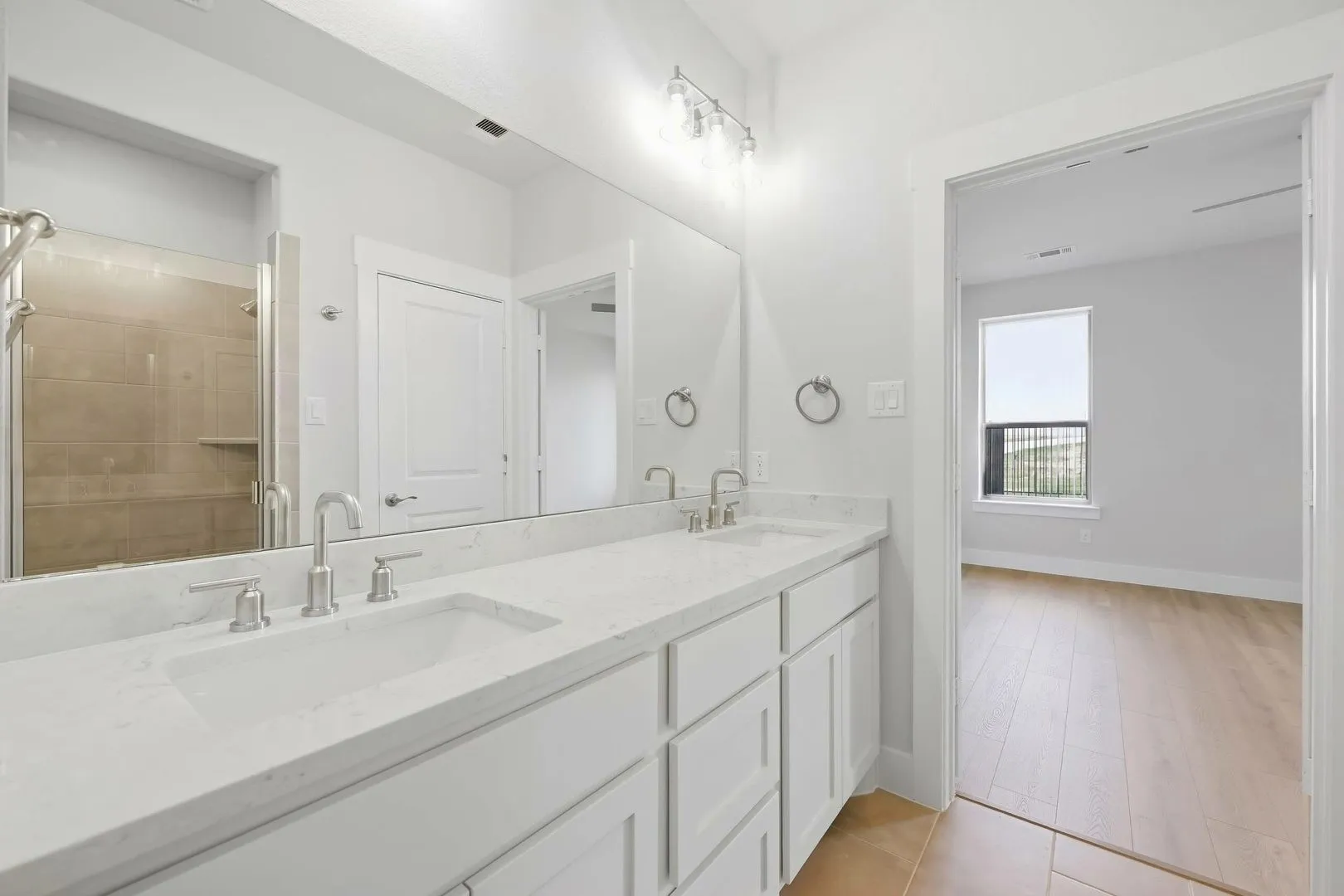 Single Family Residence For Sale in Denton County , 208 Ravenna Boulevard, Justin, Texas 76247, 2 Bedroom, 2 Bathroom, 3 Garage spaces, 1,322 Sqft, built in 2025, mls#21288259, Real Estate Agent in Justin, Homes For Sale in Denton county, Homes For Sale in Justin, Realtor in Justin Texas, Real Estate Brokerage Independent Realty Texas, Luminita Cordes Realtor