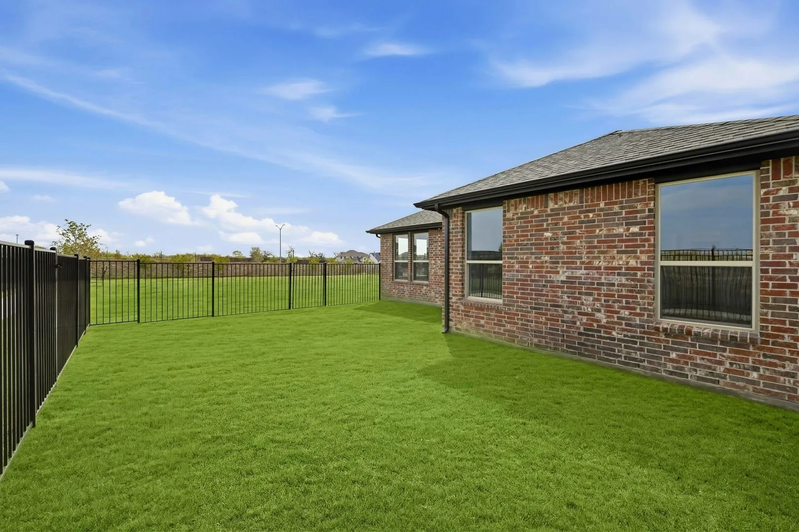 Single Family Residence For Sale in Denton County , 208 Ravenna Boulevard, Justin, Texas 76247, 2 Bedroom, 2 Bathroom, 3 Garage spaces, 1,322 Sqft, built in 2025, mls#21288259, Real Estate Agent in Justin, Homes For Sale in Denton county, Homes For Sale in Justin, Realtor in Justin Texas, Real Estate Brokerage Independent Realty Texas, Luminita Cordes Realtor