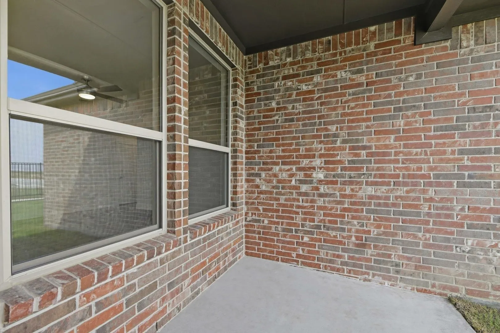 Single Family Residence For Sale in Denton County , 208 Ravenna Boulevard, Justin, Texas 76247, 2 Bedroom, 2 Bathroom, 3 Garage spaces, 1,322 Sqft, built in 2025, mls#21288259, Real Estate Agent in Justin, Homes For Sale in Denton county, Homes For Sale in Justin, Realtor in Justin Texas, Real Estate Brokerage Independent Realty Texas, Luminita Cordes Realtor