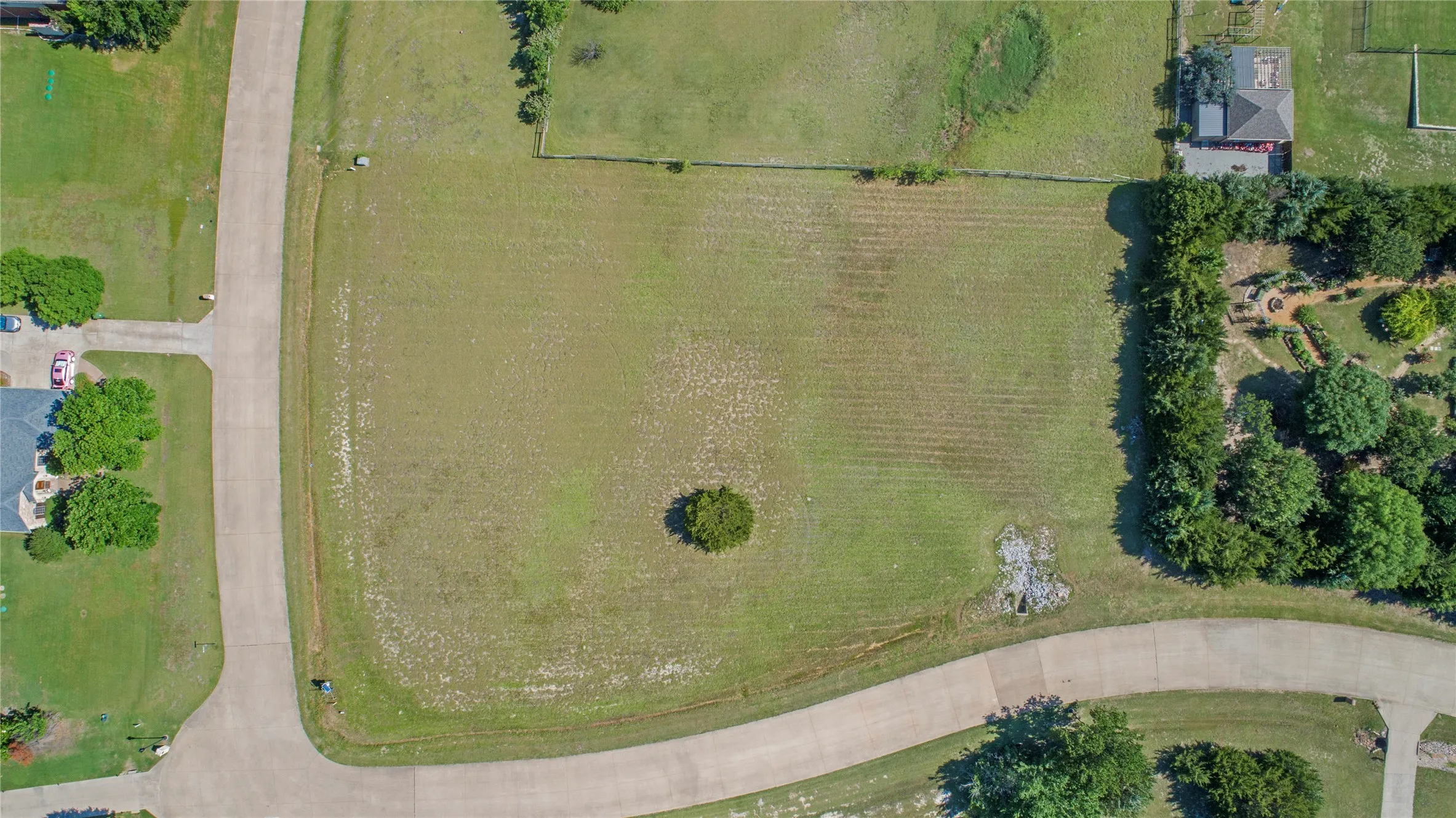 Unimproved Land For Sale in Collin County , 639 Cabernet Court, Fairview, Texas 75069, 0, 0, Garage spaces, 0 Sqft, built in 0, Price $825,000, mls#21288292, Real Estate Agent in Fairview, Homes For Sale in Collin county, Homes For Sale in Fairview, Realtor in Fairview Texas, Real Estate Brokerage Independent Realty Texas, Luminita Cordes Realtor