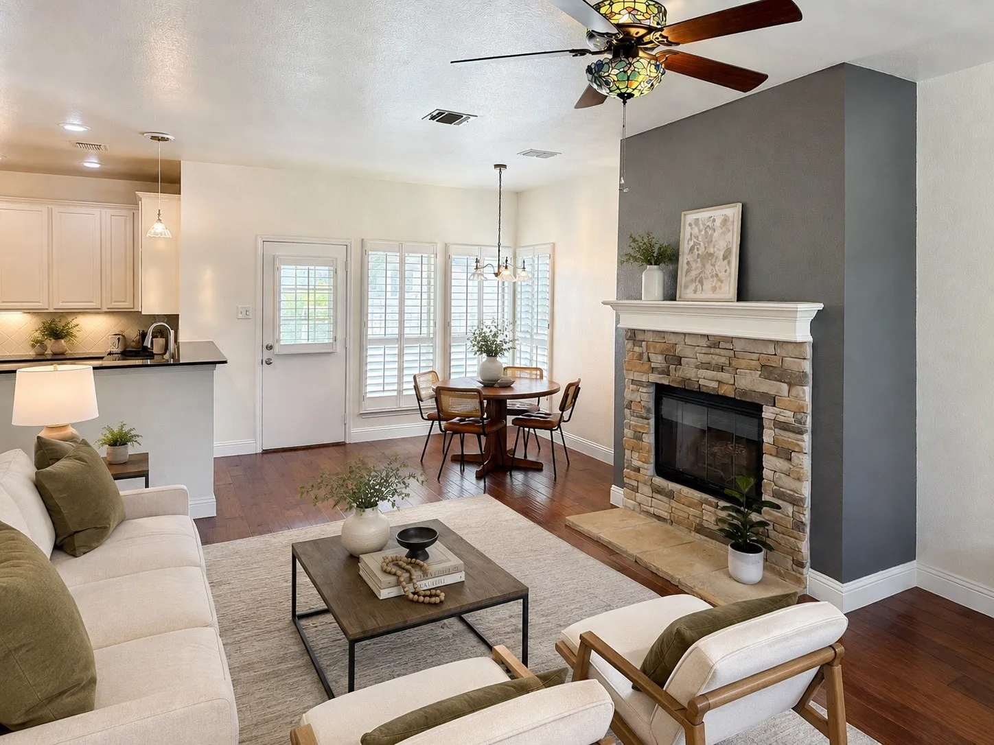 Single Family Residence For Sale in Tarrant County , 3204 Kinston Cove, Fort Worth, Texas 76179, 4 Bedroom, 3 Bathroom, 2 Garage spaces, 1,961 Sqft, built in 2006, mls#21288302, Real Estate Agent in Fort Worth, Homes For Sale in Tarrant county, Homes For Sale in Fort Worth, Realtor in Fort Worth Texas, Real Estate Brokerage Independent Realty Texas, Luminita Cordes Realtor