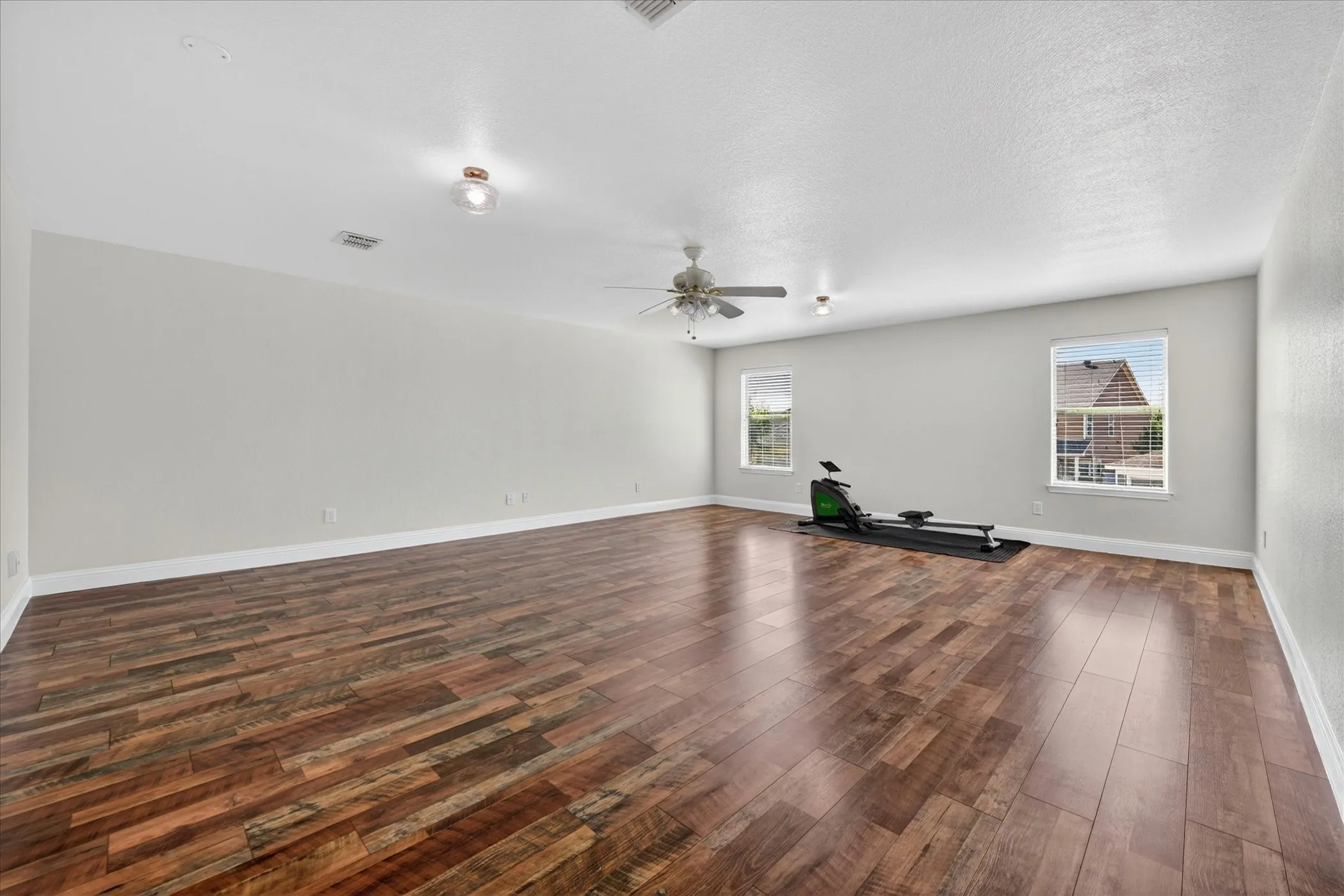 Upstairs bonus room