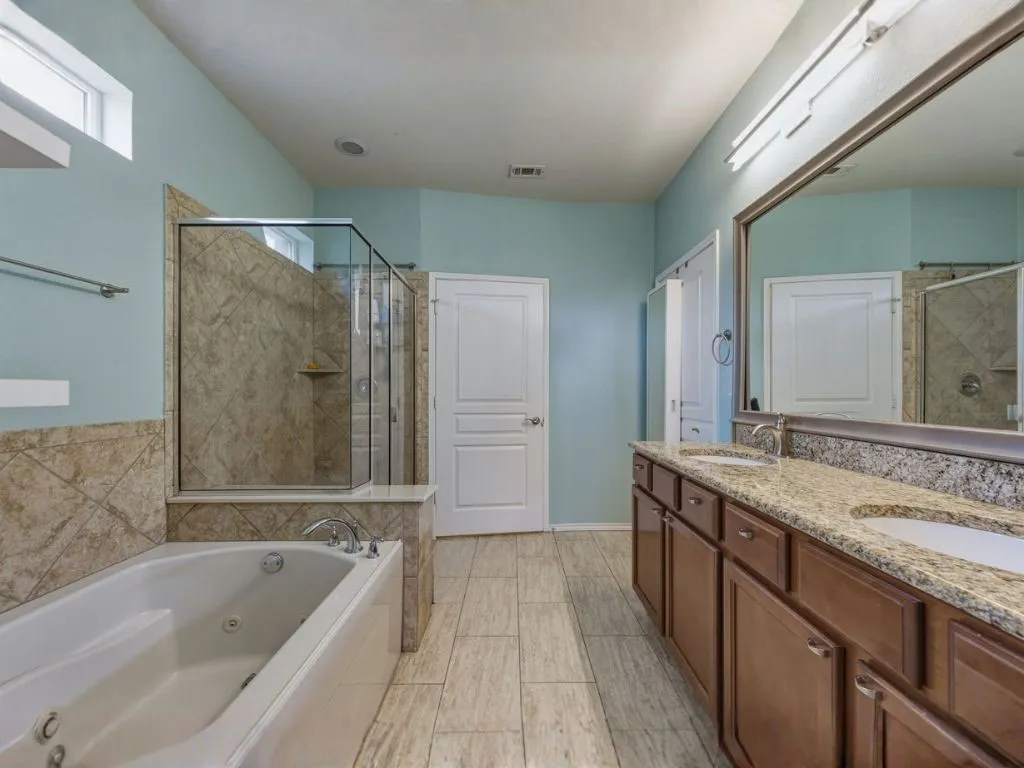 Single Family Residence For Sale in Denton County , 2204 Cane Hill Drive, Frisco, Texas 75036, 3 Bedroom, 2 Bathroom, 2 Garage spaces, 1,710 Sqft, built in 2012, mls#21275023, Real Estate Agent in Frisco, Homes For Sale in Denton county, Homes For Sale in Frisco, Realtor in Frisco Texas, Real Estate Brokerage Independent Realty Texas, Luminita Cordes Realtor