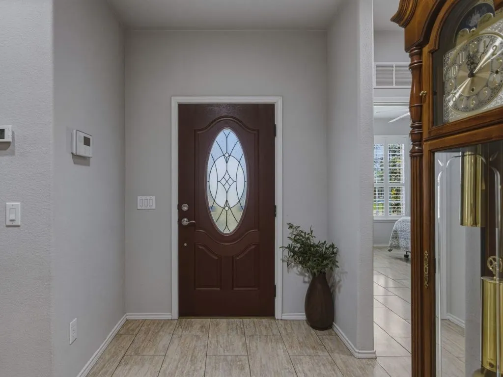 Single Family Residence For Sale in Denton County , 2204 Cane Hill Drive, Frisco, Texas 75036, 3 Bedroom, 2 Bathroom, 2 Garage spaces, 1,710 Sqft, built in 2012, mls#21275023, Real Estate Agent in Frisco, Homes For Sale in Denton county, Homes For Sale in Frisco, Realtor in Frisco Texas, Real Estate Brokerage Independent Realty Texas, Luminita Cordes Realtor