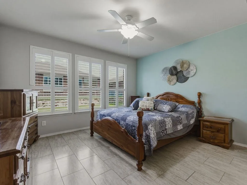 Single Family Residence For Sale in Denton County , 2204 Cane Hill Drive, Frisco, Texas 75036, 3 Bedroom, 2 Bathroom, 2 Garage spaces, 1,710 Sqft, built in 2012, mls#21275023, Real Estate Agent in Frisco, Homes For Sale in Denton county, Homes For Sale in Frisco, Realtor in Frisco Texas, Real Estate Brokerage Independent Realty Texas, Luminita Cordes Realtor