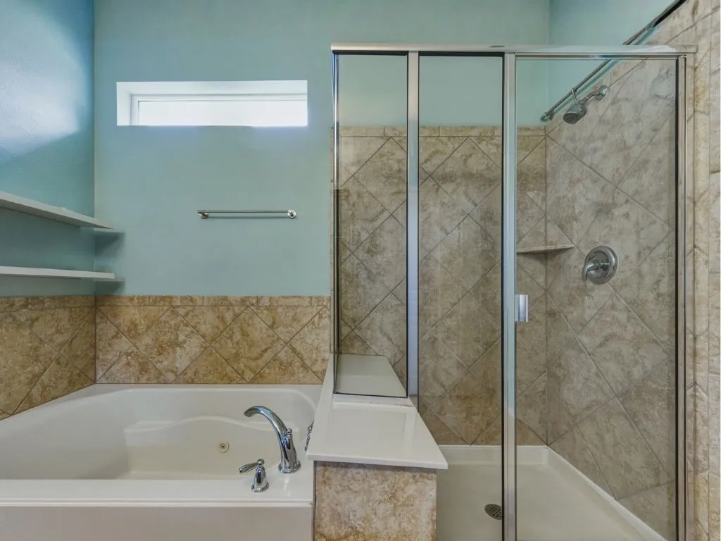 Single Family Residence For Sale in Denton County , 2204 Cane Hill Drive, Frisco, Texas 75036, 3 Bedroom, 2 Bathroom, 2 Garage spaces, 1,710 Sqft, built in 2012, mls#21275023, Real Estate Agent in Frisco, Homes For Sale in Denton county, Homes For Sale in Frisco, Realtor in Frisco Texas, Real Estate Brokerage Independent Realty Texas, Luminita Cordes Realtor