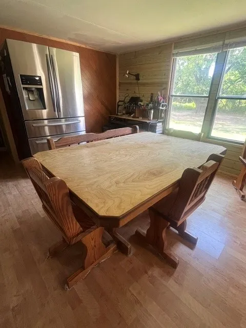 Mobile Home For Sale in Kaufman County , 10970 County Road 4020, Kemp, Texas 75143, 3 Bedroom, 2 Bathroom, Garage spaces, 1,344 Sqft, built in 1987, mls#21287615, Real Estate Agent in Kemp, Homes For Sale in Kaufman county, Homes For Sale in Kemp, Realtor in Kemp Texas, Real Estate Brokerage Independent Realty Texas, Luminita Cordes Realtor
