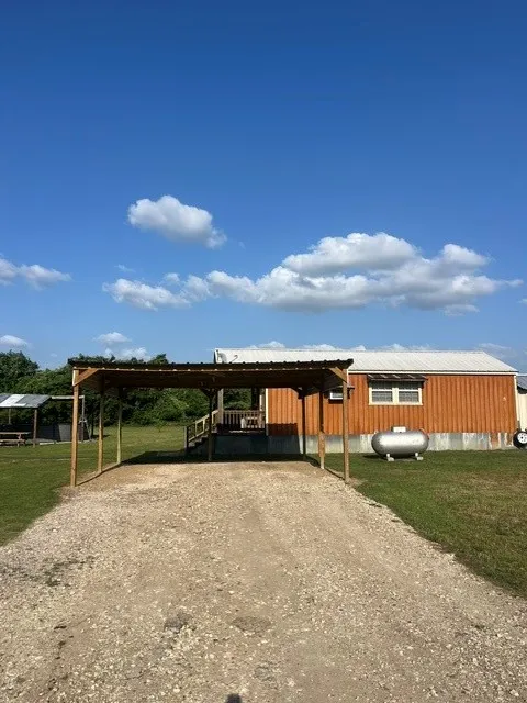 Single Family Residence For Sale in Kaufman County , 10755 Lakeside Drive, Kemp, Texas 75143, 3 Bedroom, 1 Bathroom, Garage spaces, 1,232 Sqft, built in 2017, mls#21287474, Real Estate Agent in Kemp, Homes For Sale in Kaufman county, Homes For Sale in Kemp, Realtor in Kemp Texas, Real Estate Brokerage Independent Realty Texas, Luminita Cordes Realtor