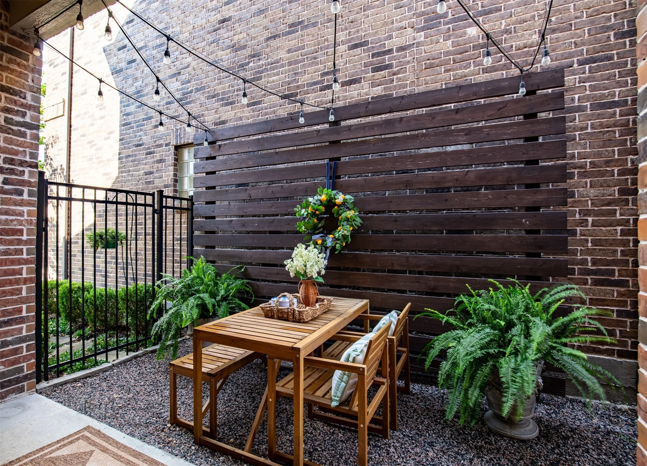 Cute sitting area to entertain guest. Low maintenance Patio. No Grass to mow.