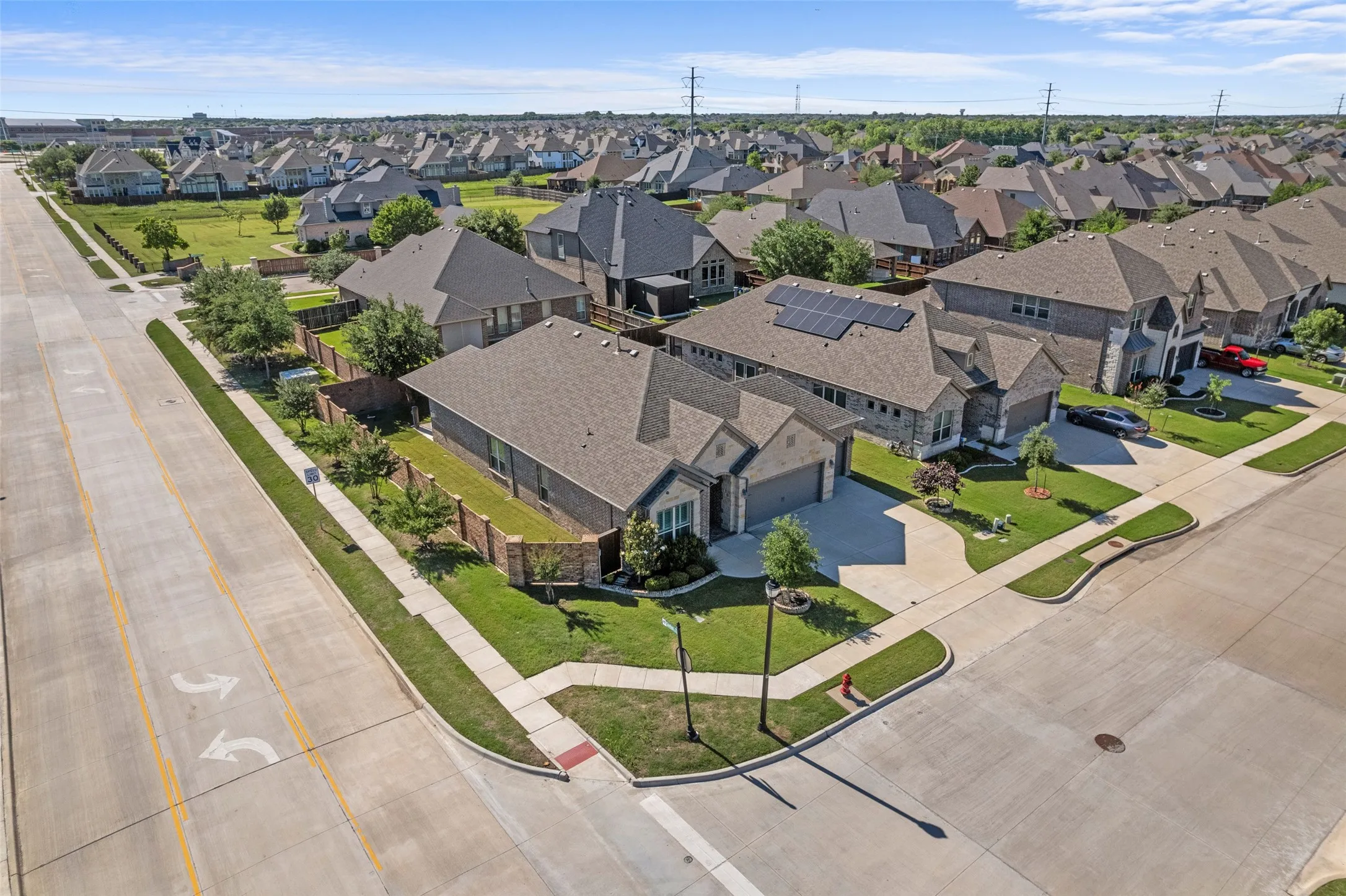 Single Family Residence For Rent in Tarrant County , 7581 Sevie Lane, Grand Prairie, Texas 75054, 4 Bedroom, 3 Bathroom, 3 Garage spaces, 2,156 Sqft, built in 2019, mls#21288321, Real Estate Agent in Grand Prairie, Homes For Rent in Tarrant county, Homes For Rent in Grand Prairie, Realtor in Grand Prairie Texas, Real Estate Brokerage Independent Realty Texas, Luminita Cordes Realtor