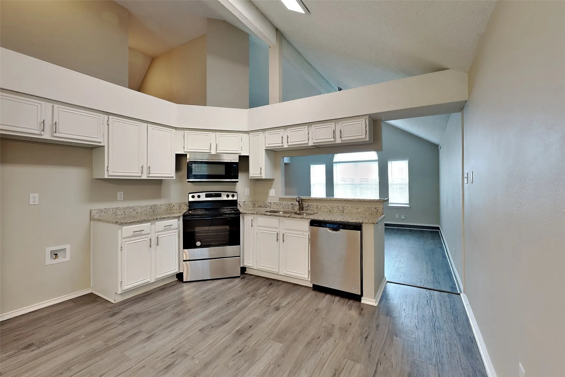 Single Family Residence For Rent in Collin County , 7864 Maiden Lane, Frisco, Texas 75035, 3 Bedroom, 2 Bathroom, 2 Garage spaces, 1,316 Sqft, built in 1991, mls#21288328, Real Estate Agent in Frisco, Homes For Rent in Collin county, Homes For Rent in Frisco, Realtor in Frisco Texas, Real Estate Brokerage Independent Realty Texas, Luminita Cordes Realtor