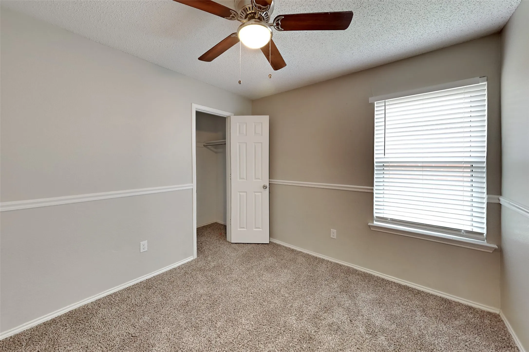 Single Family Residence For Rent in Collin County , 7864 Maiden Lane, Frisco, Texas 75035, 3 Bedroom, 2 Bathroom, 2 Garage spaces, 1,316 Sqft, built in 1991, mls#21288328, Real Estate Agent in Frisco, Homes For Rent in Collin county, Homes For Rent in Frisco, Realtor in Frisco Texas, Real Estate Brokerage Independent Realty Texas, Luminita Cordes Realtor