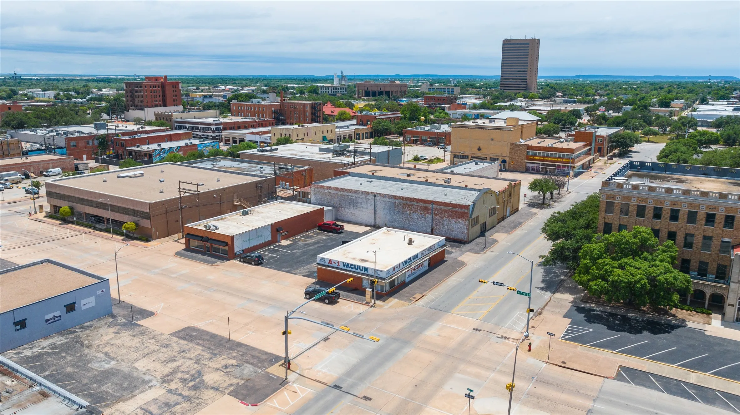 Retail For Sale in Taylor County , 1241 N 3rd Street, Abilene, Texas 79601, 0, 0, Garage spaces, 0 Sqft, built in 1960, Price $1,000,000, mls#21288329, Real Estate Agent in Abilene, Homes For Sale in Taylor county, Homes For Sale in Abilene, Realtor in Abilene Texas, Real Estate Brokerage Independent Realty Texas, Luminita Cordes Realtor