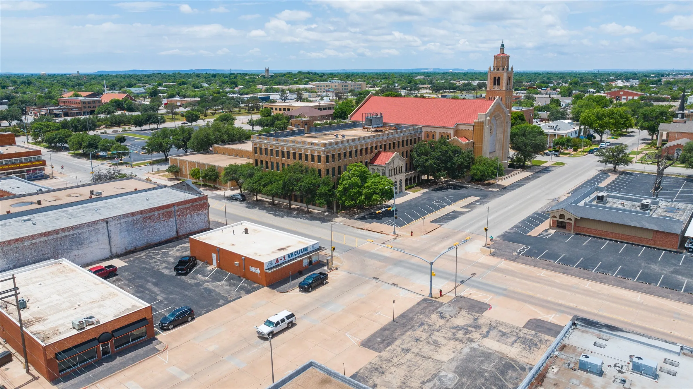 Retail For Sale in Taylor County , 1241 N 3rd Street, Abilene, Texas 79601, 0, 0, Garage spaces, 0 Sqft, built in 1960, Price $1,000,000, mls#21288329, Real Estate Agent in Abilene, Homes For Sale in Taylor county, Homes For Sale in Abilene, Realtor in Abilene Texas, Real Estate Brokerage Independent Realty Texas, Luminita Cordes Realtor