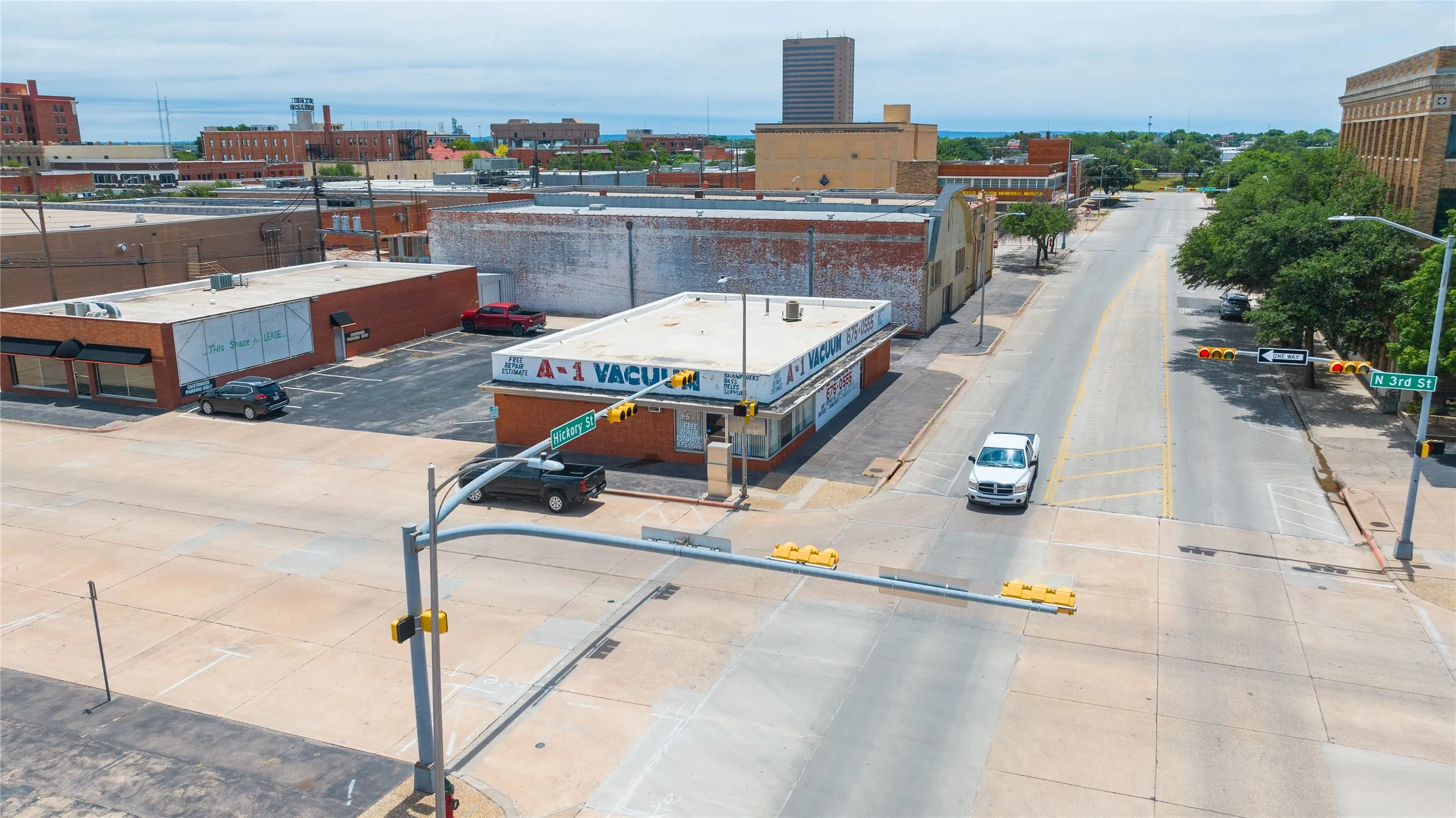 Retail For Sale in Taylor County , 1241 N 3rd Street, Abilene, Texas 79601, 0, 0, Garage spaces, 0 Sqft, built in 1960, Price $1,000,000, mls#21288329, Real Estate Agent in Abilene, Homes For Sale in Taylor county, Homes For Sale in Abilene, Realtor in Abilene Texas, Real Estate Brokerage Independent Realty Texas, Luminita Cordes Realtor
