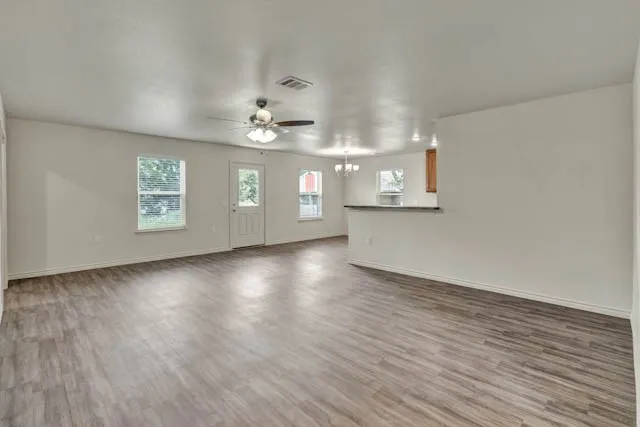 Single Family Residence For Sale in Johnson County , 600 Crockett Drive, Cleburne, Texas 76033, 3 Bedroom, 2 Bathroom, 2 Garage spaces, 1,351 Sqft, built in 2026, mls#21288354, Real Estate Agent in Cleburne, Homes For Sale in Johnson county, Homes For Sale in Cleburne, Realtor in Cleburne Texas, Real Estate Brokerage Independent Realty Texas, Luminita Cordes Realtor
