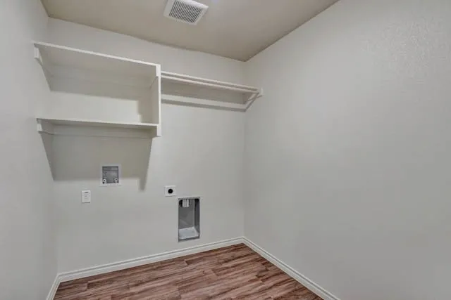 Single Family Residence For Sale in Johnson County , 600 Crockett Drive, Cleburne, Texas 76033, 3 Bedroom, 2 Bathroom, 2 Garage spaces, 1,351 Sqft, built in 2026, mls#21288354, Real Estate Agent in Cleburne, Homes For Sale in Johnson county, Homes For Sale in Cleburne, Realtor in Cleburne Texas, Real Estate Brokerage Independent Realty Texas, Luminita Cordes Realtor