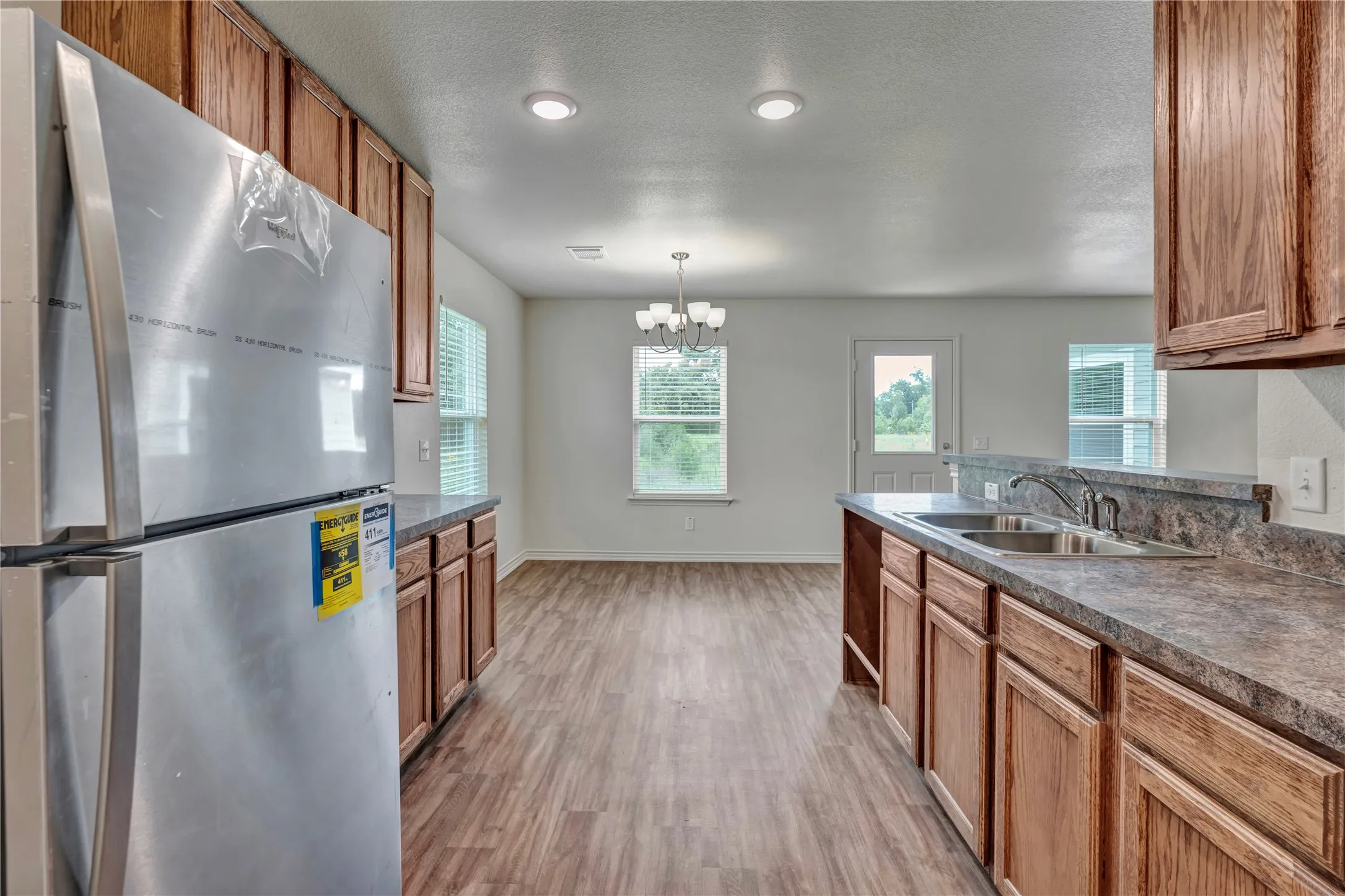 Single Family Residence For Sale in Johnson County , 624 Crockett Drive, Cleburne, Texas 76033, 3 Bedroom, 2 Bathroom, 2 Garage spaces, 1,354 Sqft, built in 2026, mls#21288356, Real Estate Agent in Cleburne, Homes For Sale in Johnson county, Homes For Sale in Cleburne, Realtor in Cleburne Texas, Real Estate Brokerage Independent Realty Texas, Luminita Cordes Realtor