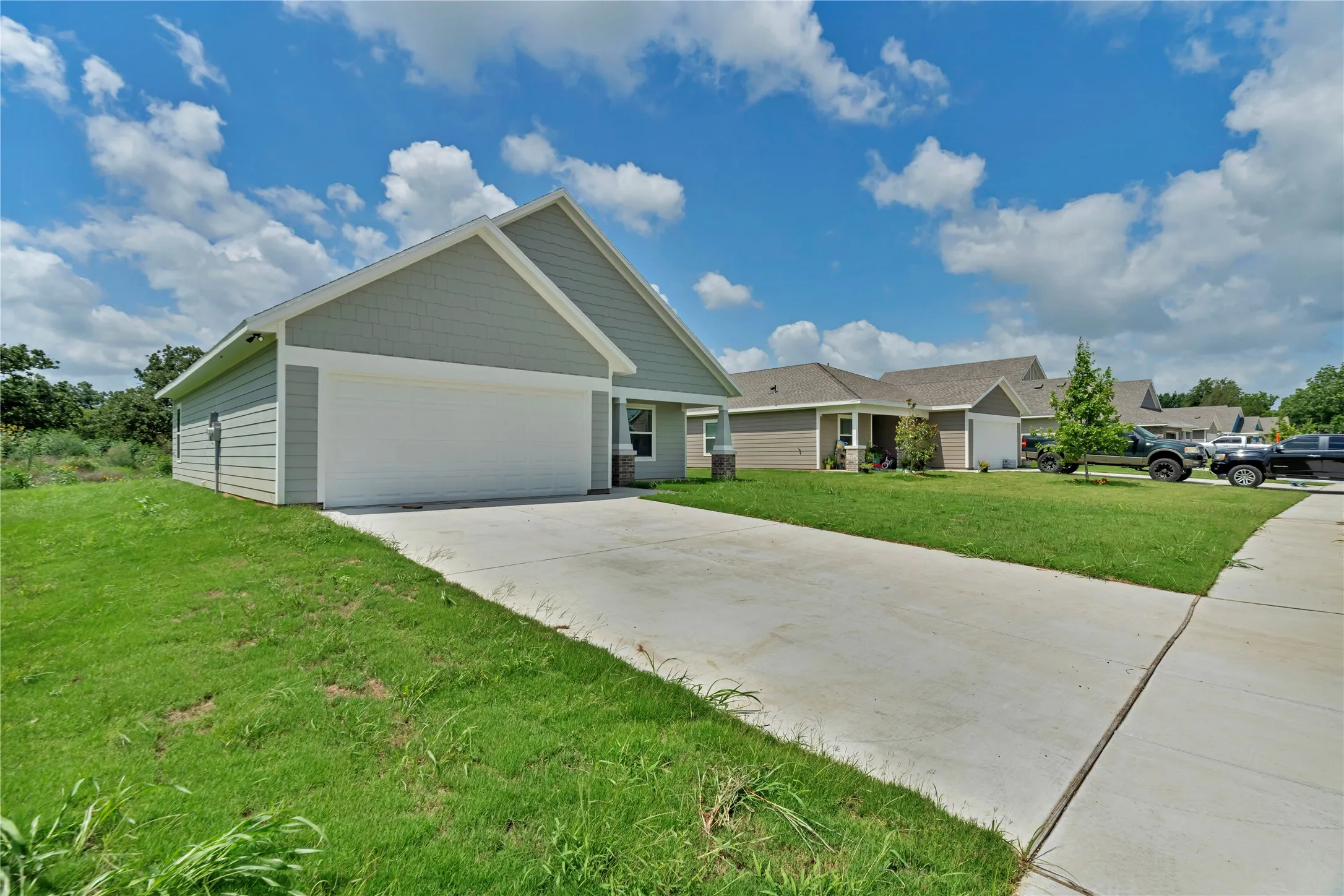 Single Family Residence For Sale in Johnson County , 624 Crockett Drive, Cleburne, Texas 76033, 3 Bedroom, 2 Bathroom, 2 Garage spaces, 1,354 Sqft, built in 2026, mls#21288356, Real Estate Agent in Cleburne, Homes For Sale in Johnson county, Homes For Sale in Cleburne, Realtor in Cleburne Texas, Real Estate Brokerage Independent Realty Texas, Luminita Cordes Realtor