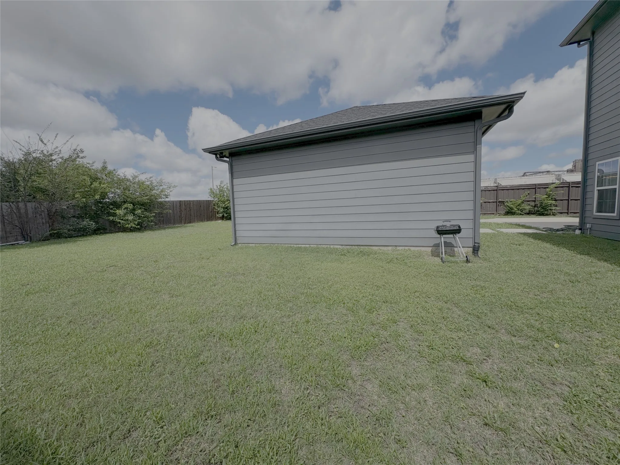 Single Family Residence For Rent in Tarrant County , 600 Atlanta Street, Fort Worth, Texas 76104, 3 Bedroom, 3 Bathroom, 2 Garage spaces, 1,658 Sqft, built in 2021, mls#21288357, Real Estate Agent in Fort Worth, Homes For Rent in Tarrant county, Homes For Rent in Fort Worth, Realtor in Fort Worth Texas, Real Estate Brokerage Independent Realty Texas, Luminita Cordes Realtor