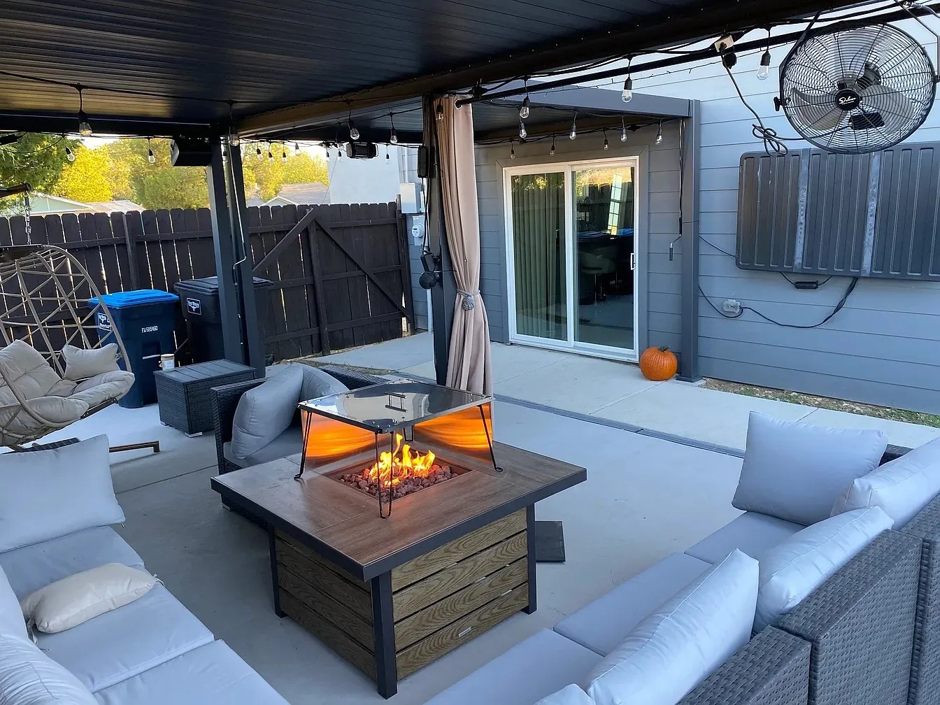 Single Family Residence For Rent in Tarrant County , 600 Atlanta Street, Fort Worth, Texas 76104, 3 Bedroom, 3 Bathroom, 2 Garage spaces, 1,658 Sqft, built in 2021, mls#21288357, Real Estate Agent in Fort Worth, Homes For Rent in Tarrant county, Homes For Rent in Fort Worth, Realtor in Fort Worth Texas, Real Estate Brokerage Independent Realty Texas, Luminita Cordes Realtor
