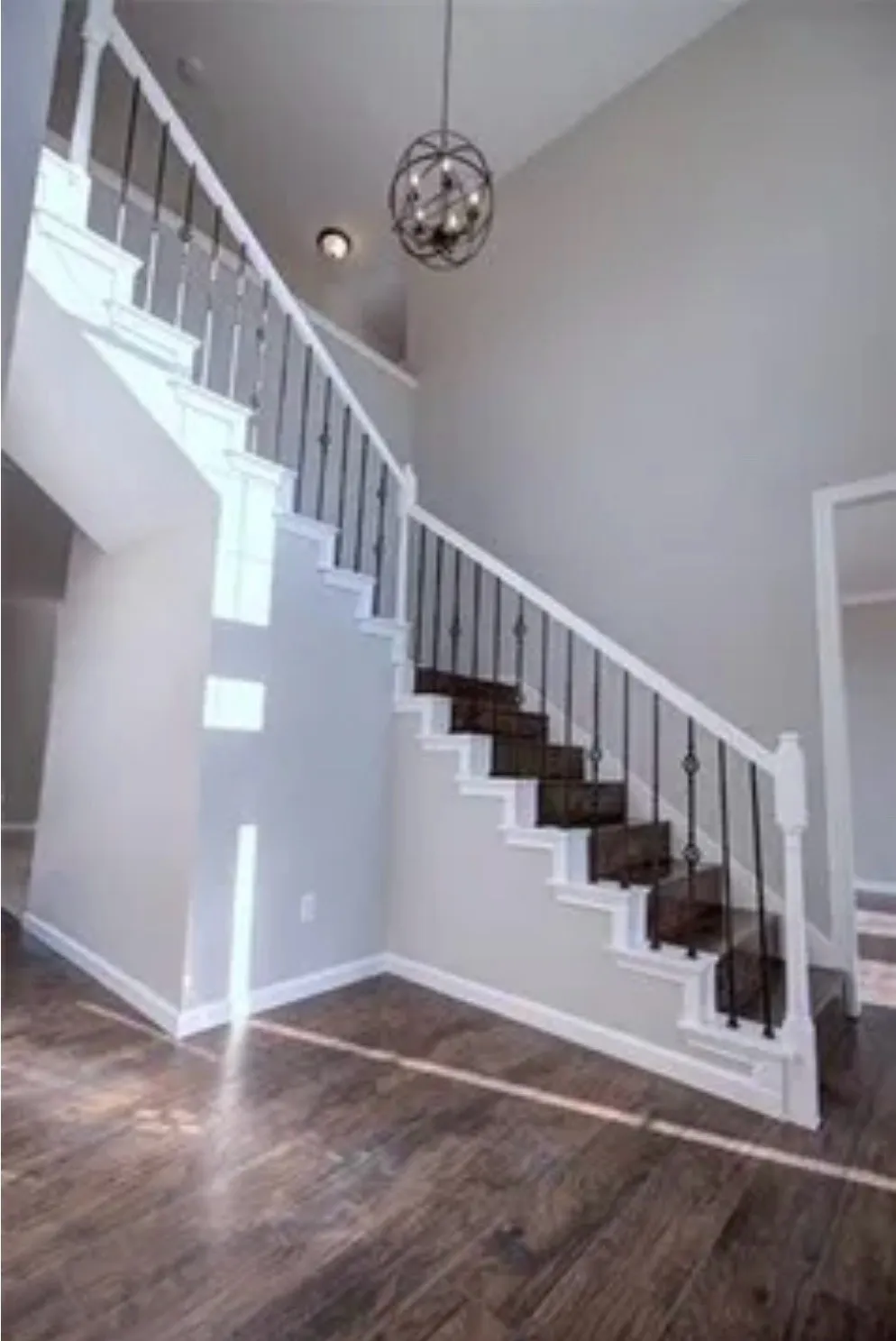 Single Family Residence For Sale in Denton County , 1901 Buffalo Bend Drive, Lewisville, Texas 75067, 5 Bedrooms, 3 Bathrooms, 2 Garage spaces, 2,267 Sqft, built in 1992, Price $449,999, mls#21288367, Real Estate Agent in Lewisville, Homes For Sale in Denton county, Homes For Sale in Lewisville, Realtor in Lewisville Texas, Real Estate Brokerage Independent Realty Texas, Luminita Cordes Realtor
