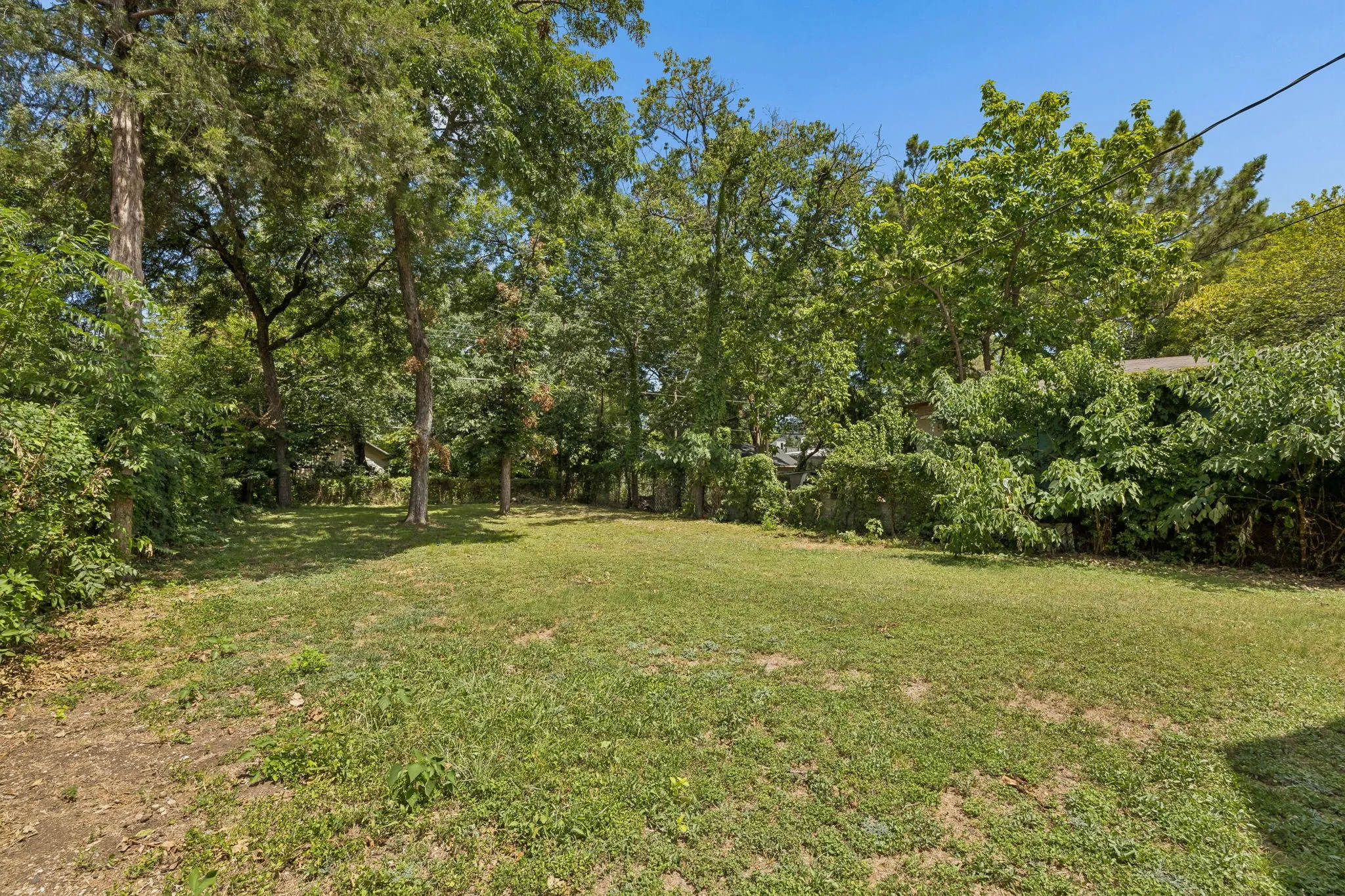 Single Family Residence For Sale in Dallas County , 1008 S Oak Cliff Boulevard, Dallas, Texas 75208, 2 Bedrooms, 2 Bathrooms, Garage spaces, 1,092 Sqft, built in 1922, Price $345,000, mls#21284531, Real Estate Agent in Dallas, Homes For Sale in Dallas county, Homes For Sale in Dallas, Realtor in Dallas Texas, Real Estate Brokerage Independent Realty Texas, Luminita Cordes Realtor