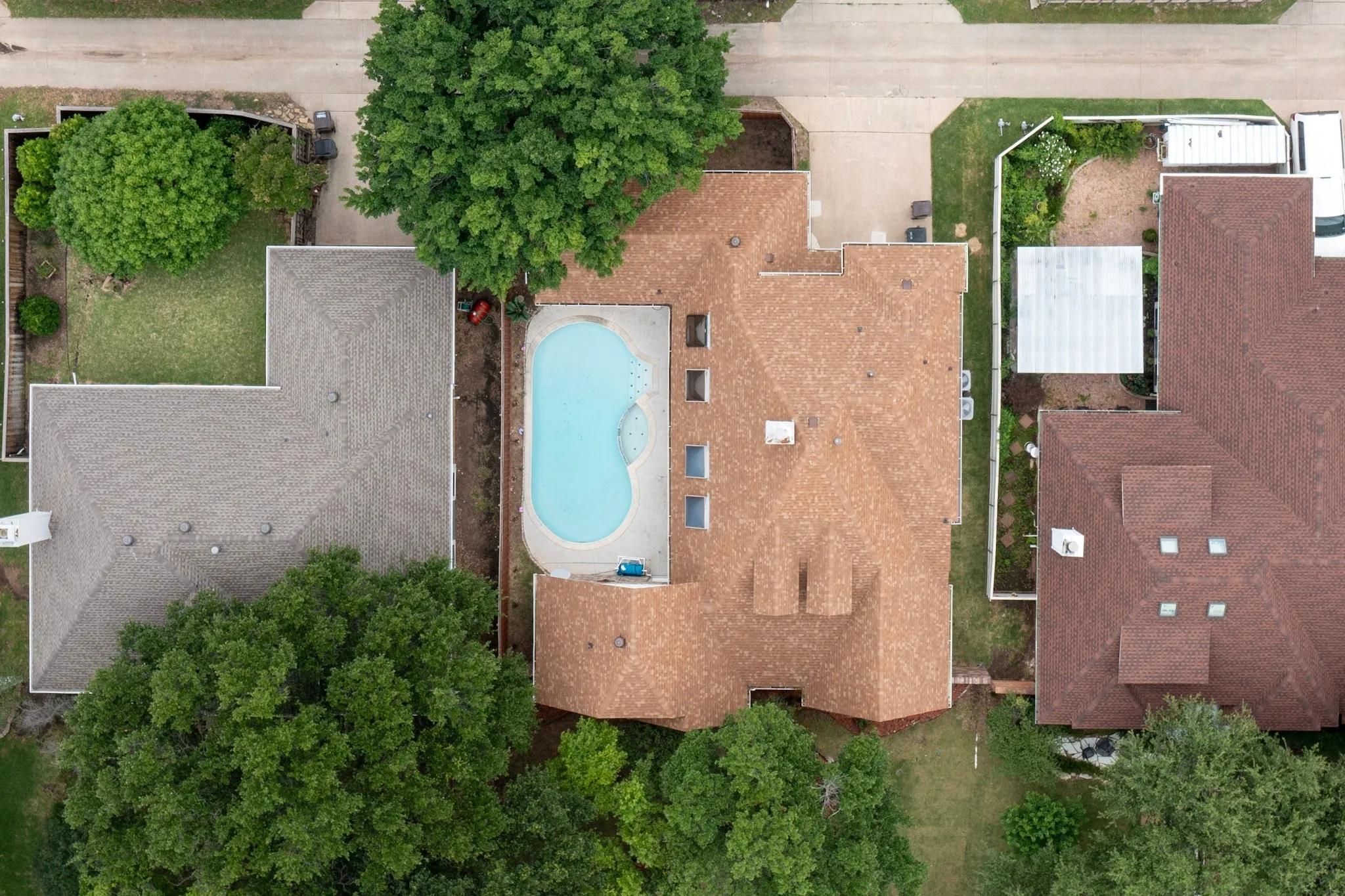 Single Family Residence For Sale in Collin County , 4636 Reunion Drive, Plano, Texas 75024, 4 Bedroom, 3 Bathroom, 2 Garage spaces, 2,579 Sqft, built in 1988, mls#21288373, Real Estate Agent in Plano, Homes For Sale in Collin county, Homes For Sale in Plano, Realtor in Plano Texas, Real Estate Brokerage Independent Realty Texas, Luminita Cordes Realtor