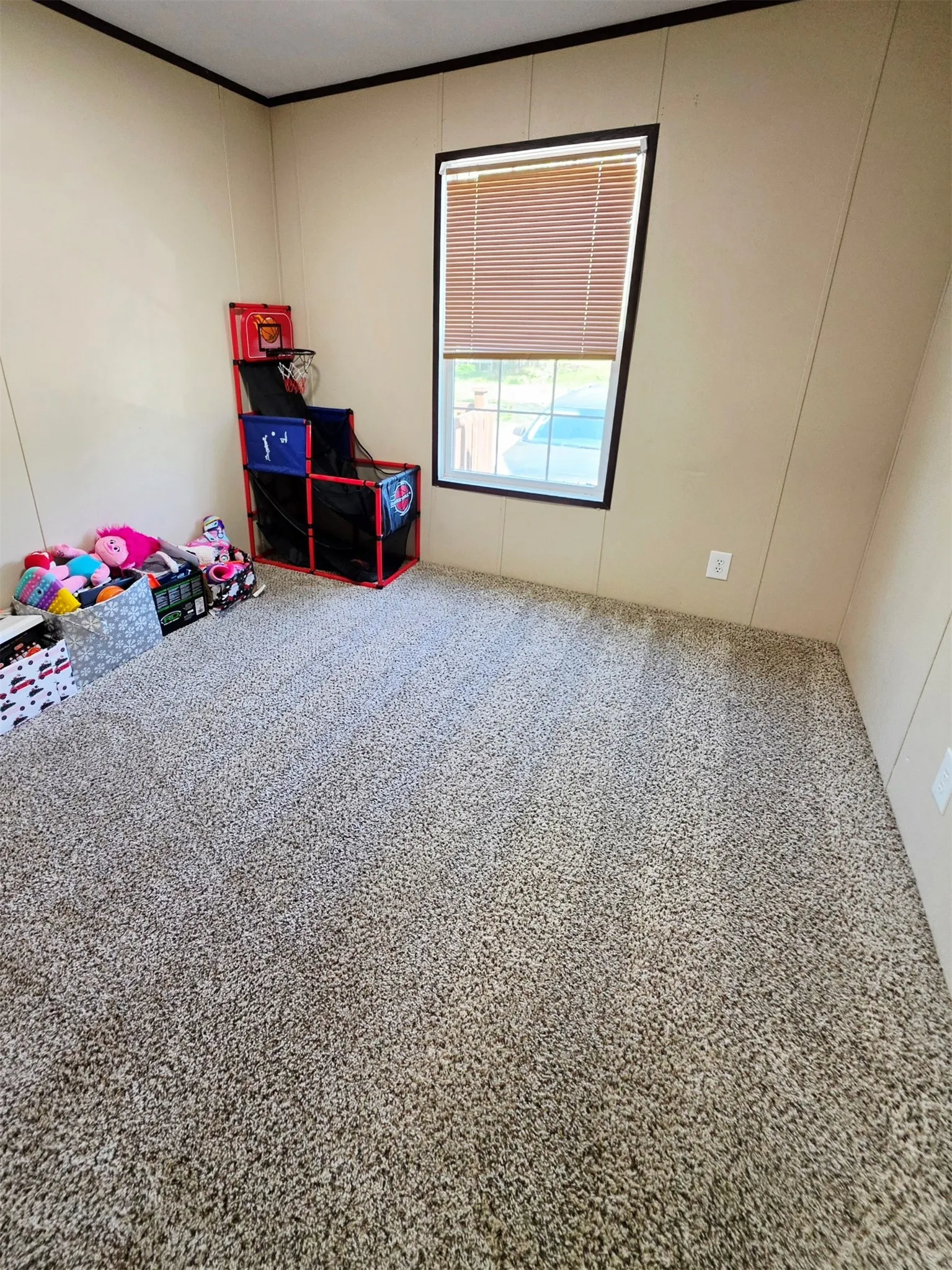 Mobile Home For Sale in Hunt County , 4193 Broken Bow, Lone Oak, Texas 75453, 4 Bedroom, 2 Bathroom, Garage spaces, 1,620 Sqft, built in 2016, mls#21287911, Real Estate Agent in Lone Oak, Homes For Sale in Hunt county, Homes For Sale in Lone Oak, Realtor in Lone Oak Texas, Real Estate Brokerage Independent Realty Texas, Luminita Cordes Realtor