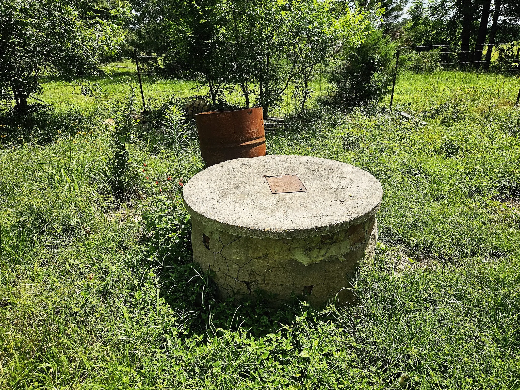 Improved Land For Sale in Limestone County , 13 Acres Fm 39 S, Groesbeck, Texas 76642, 0, 0, Garage spaces, 0 Sqft, built in 0, mls#21287966, Real Estate Agent in Groesbeck, Homes For Sale in Limestone county, Homes For Sale in Groesbeck, Realtor in Groesbeck Texas, Real Estate Brokerage Independent Realty Texas, Luminita Cordes Realtor