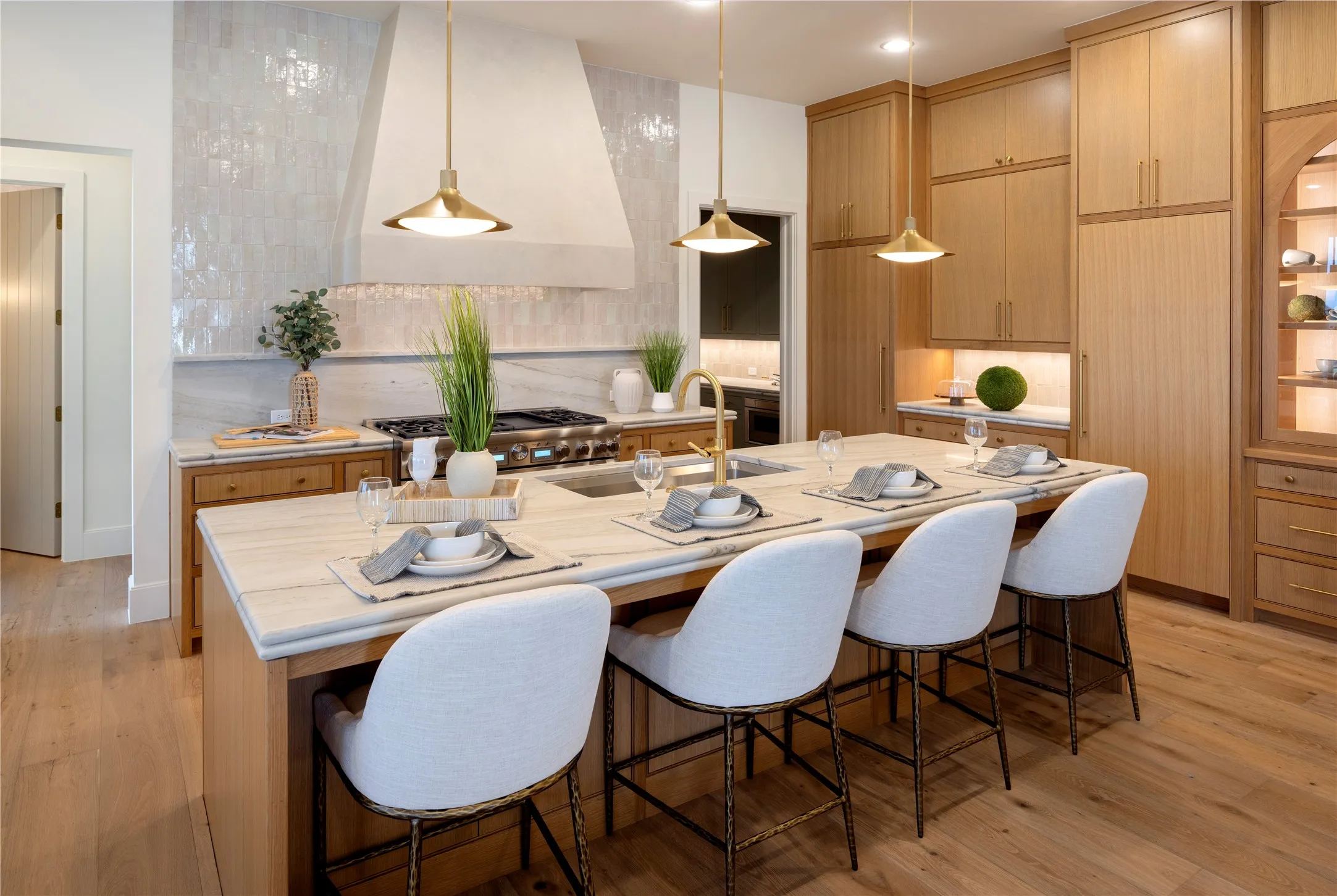 Single Family Residence For Sale in Tarrant County , 205 Murano Place, Southlake, Texas 76092, 4 Bedroom, 5 Bathroom, 2 Garage spaces, 4,050 Sqft, built in 2025, mls#21288411, Real Estate Agent in Southlake, Homes For Sale in Tarrant county, Homes For Sale in Southlake, Realtor in Southlake Texas, Real Estate Brokerage Independent Realty Texas, Luminita Cordes Realtor