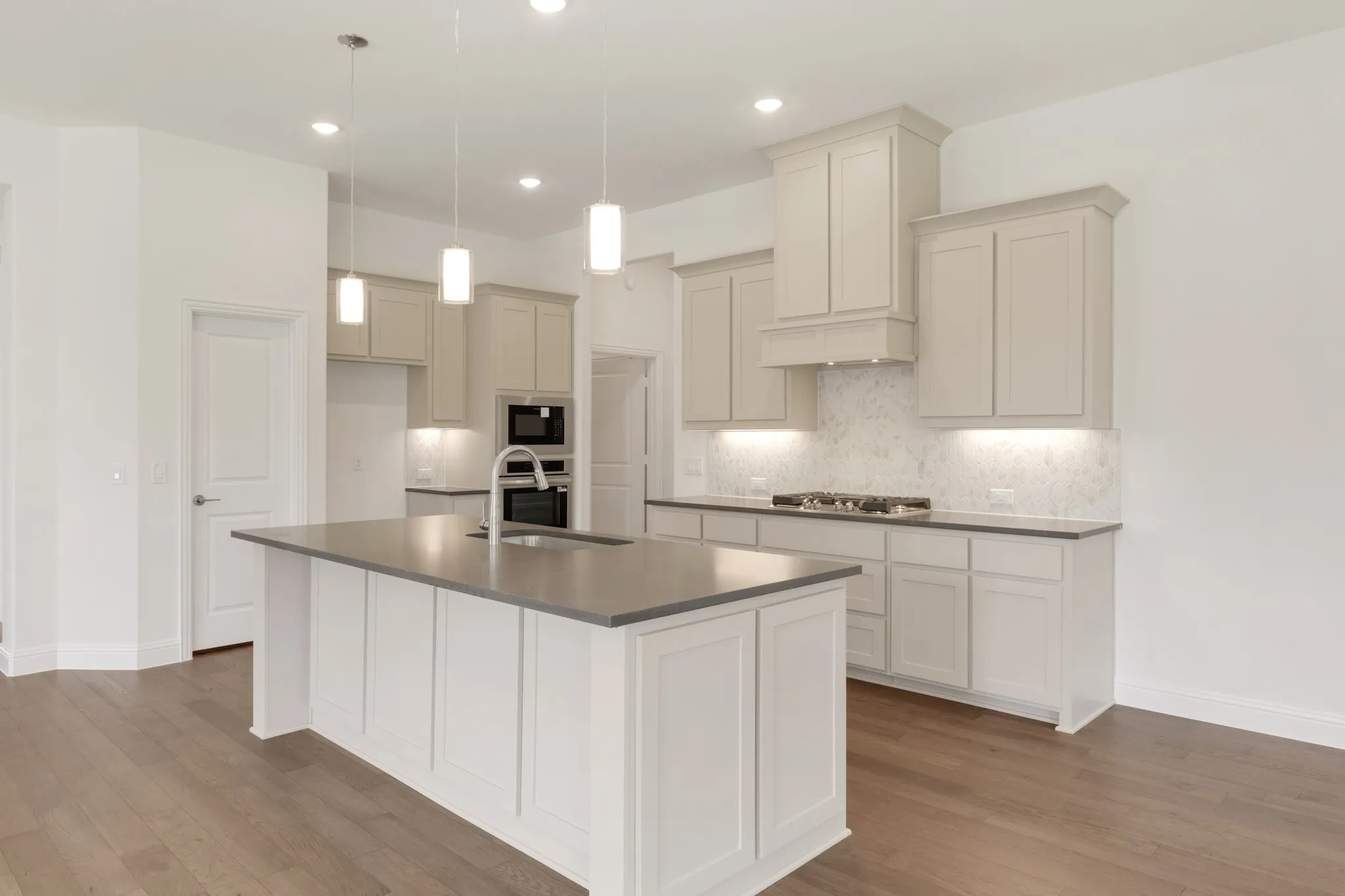 Single Family Residence For Sale in Denton County , 5500 Montex Road, Denton, Texas 76226, 3 Bedroom, 3 Bathroom, 2 Garage spaces, 2,521 Sqft, built in 2026, mls#21285507, Real Estate Agent in Denton, Homes For Sale in Denton county, Homes For Sale in Denton, Realtor in Denton Texas, Real Estate Brokerage Independent Realty Texas, Luminita Cordes Realtor