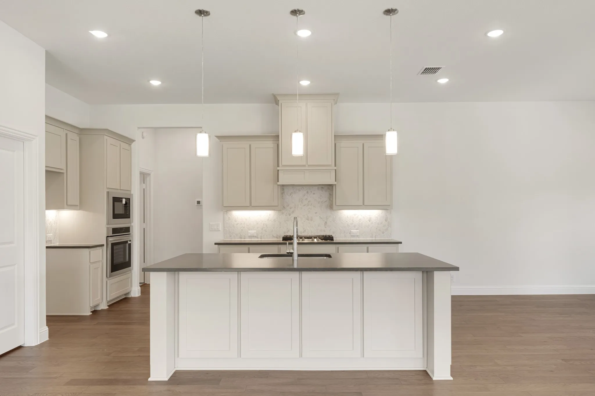 Single Family Residence For Sale in Denton County , 5500 Montex Road, Denton, Texas 76226, 3 Bedroom, 3 Bathroom, 2 Garage spaces, 2,521 Sqft, built in 2026, mls#21285507, Real Estate Agent in Denton, Homes For Sale in Denton county, Homes For Sale in Denton, Realtor in Denton Texas, Real Estate Brokerage Independent Realty Texas, Luminita Cordes Realtor