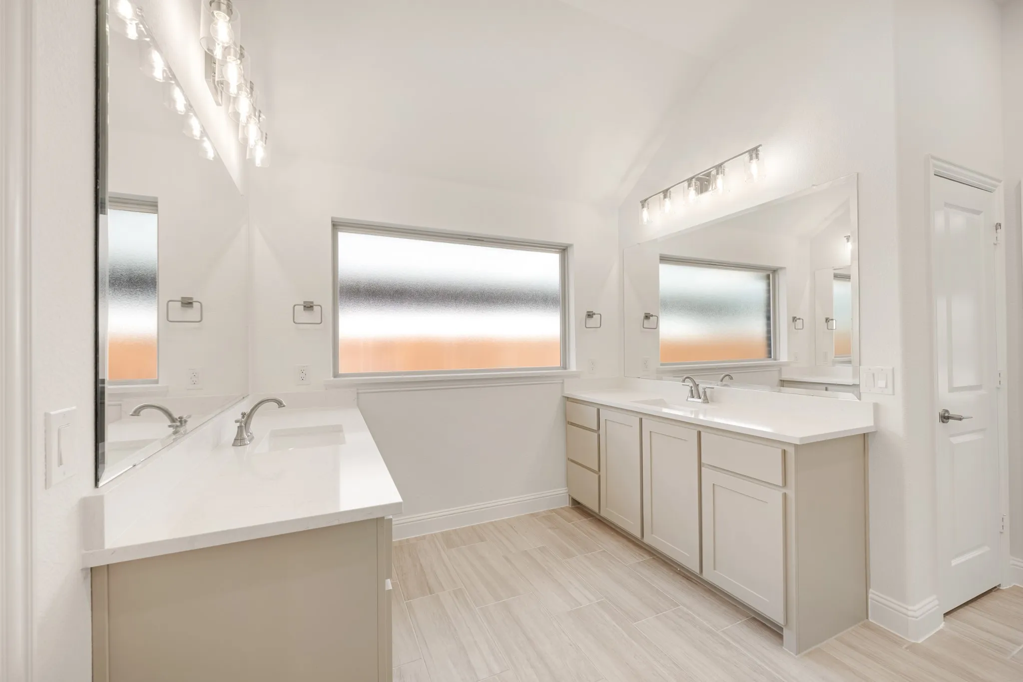 Single Family Residence For Sale in Denton County , 5500 Montex Road, Denton, Texas 76226, 3 Bedroom, 3 Bathroom, 2 Garage spaces, 2,521 Sqft, built in 2026, mls#21285507, Real Estate Agent in Denton, Homes For Sale in Denton county, Homes For Sale in Denton, Realtor in Denton Texas, Real Estate Brokerage Independent Realty Texas, Luminita Cordes Realtor