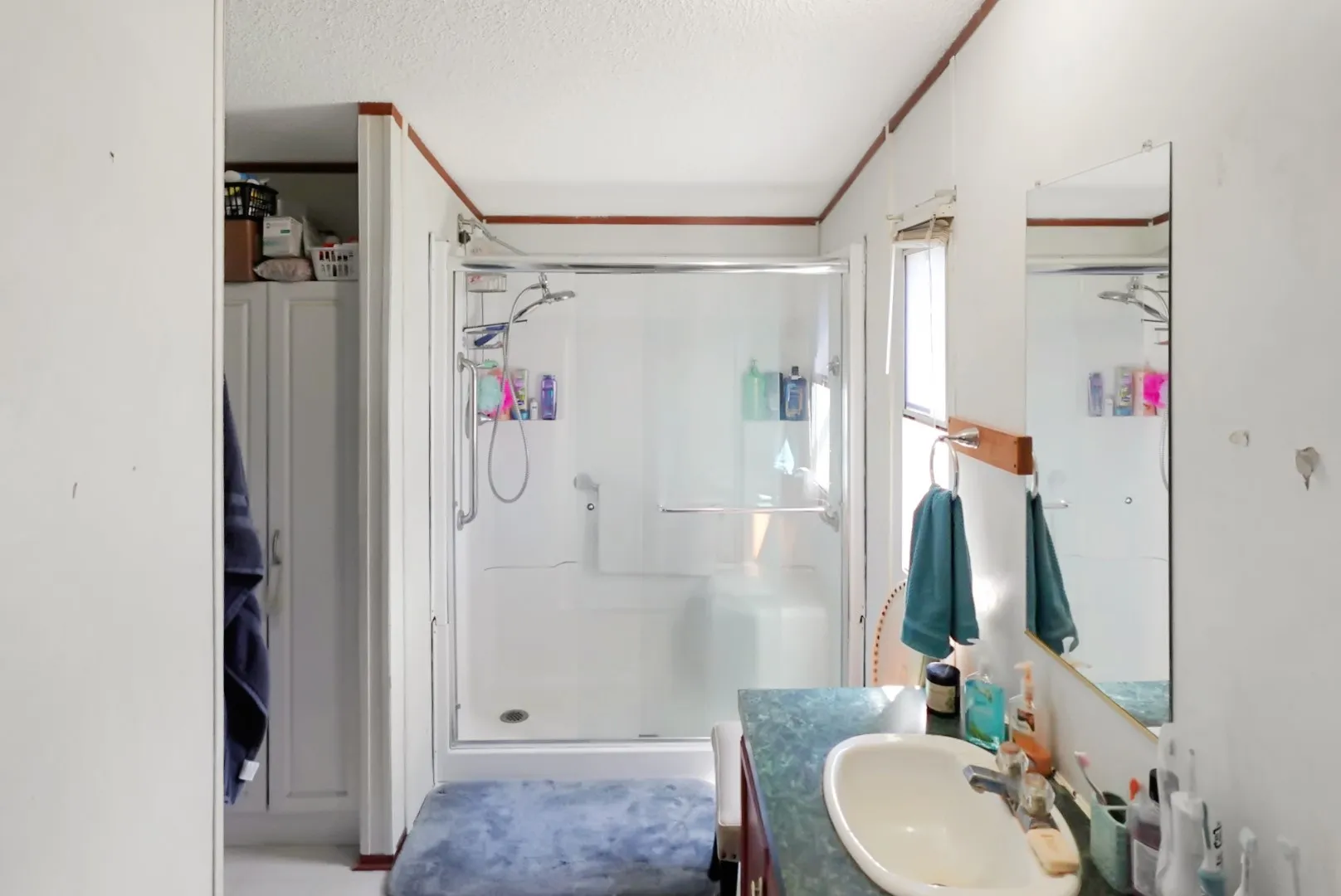 Mobile Home For Sale in Erath County , 30495 State Highway 6, Hico, Texas 76457, 4 Bedrooms, 2 Bathrooms, Garage spaces, 1,792 Sqft, built in 2001, Price $320,000, mls#21288456, Real Estate Agent in Hico, Homes For Sale in Erath county, Homes For Sale in Hico, Realtor in Hico Texas, Real Estate Brokerage Independent Realty Texas, Luminita Cordes Realtor