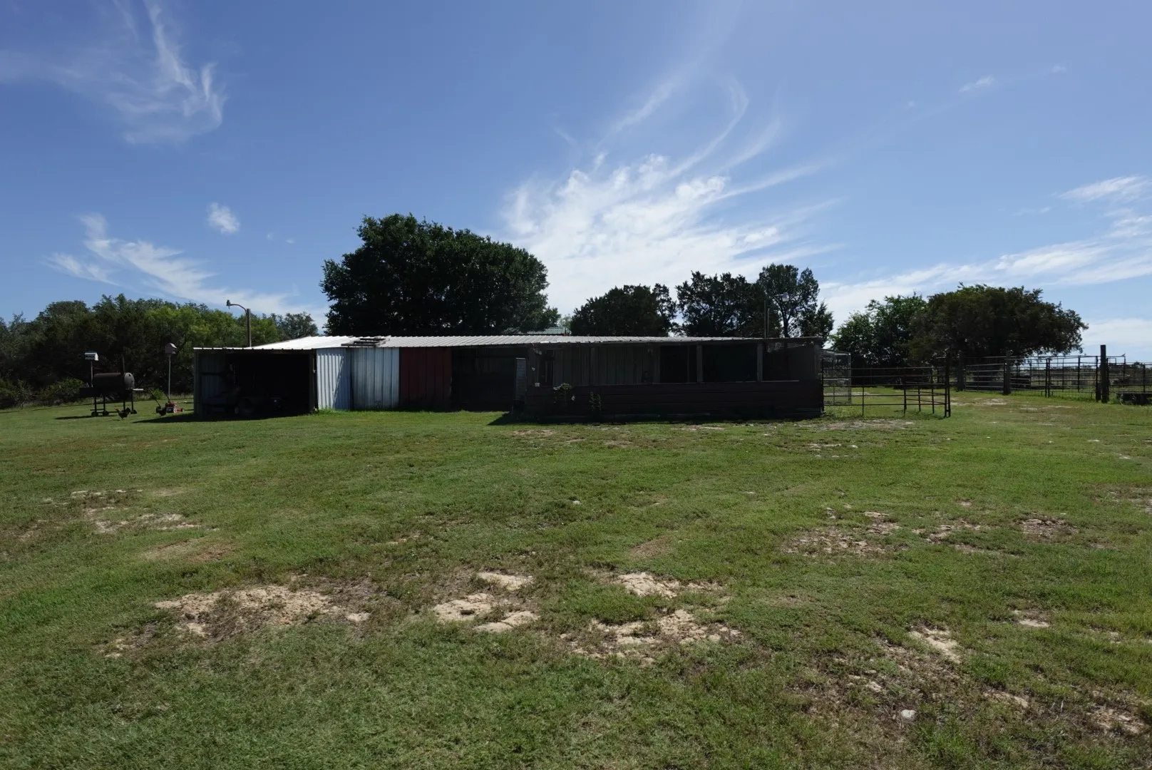 Mobile Home For Sale in Erath County , 30495 State Highway 6, Hico, Texas 76457, 4 Bedrooms, 2 Bathrooms, Garage spaces, 1,792 Sqft, built in 2001, Price $320,000, mls#21288456, Real Estate Agent in Hico, Homes For Sale in Erath county, Homes For Sale in Hico, Realtor in Hico Texas, Real Estate Brokerage Independent Realty Texas, Luminita Cordes Realtor