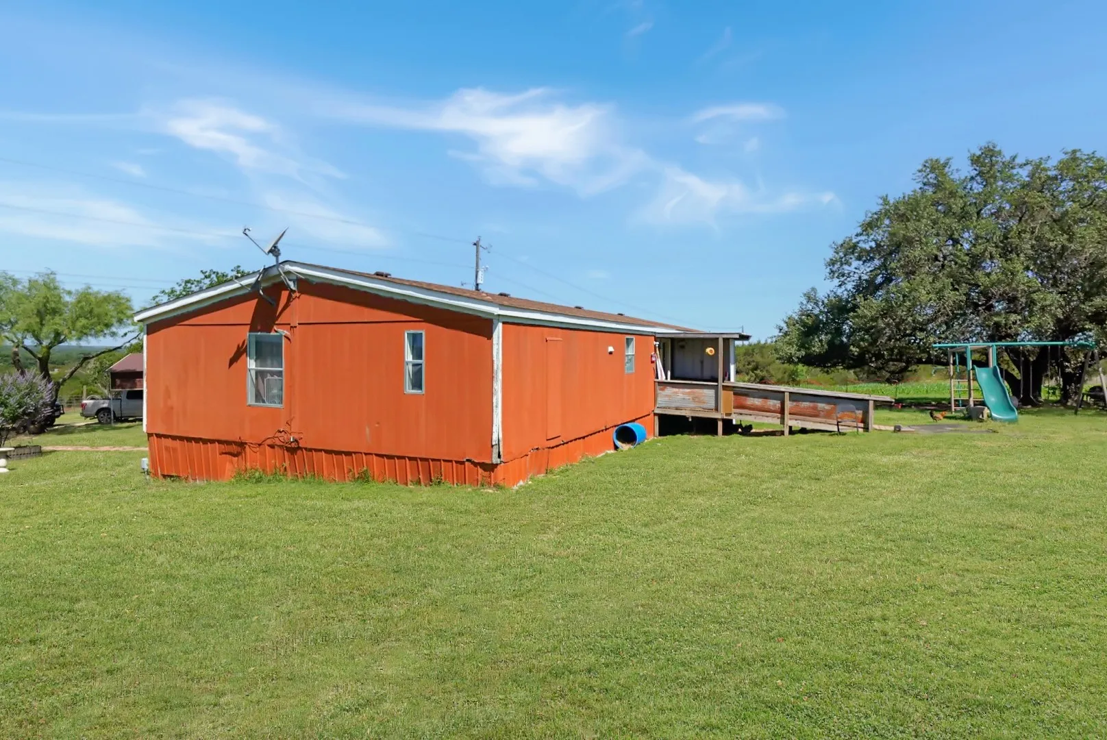 Mobile Home For Sale in Erath County , 30495 State Highway 6, Hico, Texas 76457, 4 Bedrooms, 2 Bathrooms, Garage spaces, 1,792 Sqft, built in 2001, Price $320,000, mls#21288456, Real Estate Agent in Hico, Homes For Sale in Erath county, Homes For Sale in Hico, Realtor in Hico Texas, Real Estate Brokerage Independent Realty Texas, Luminita Cordes Realtor