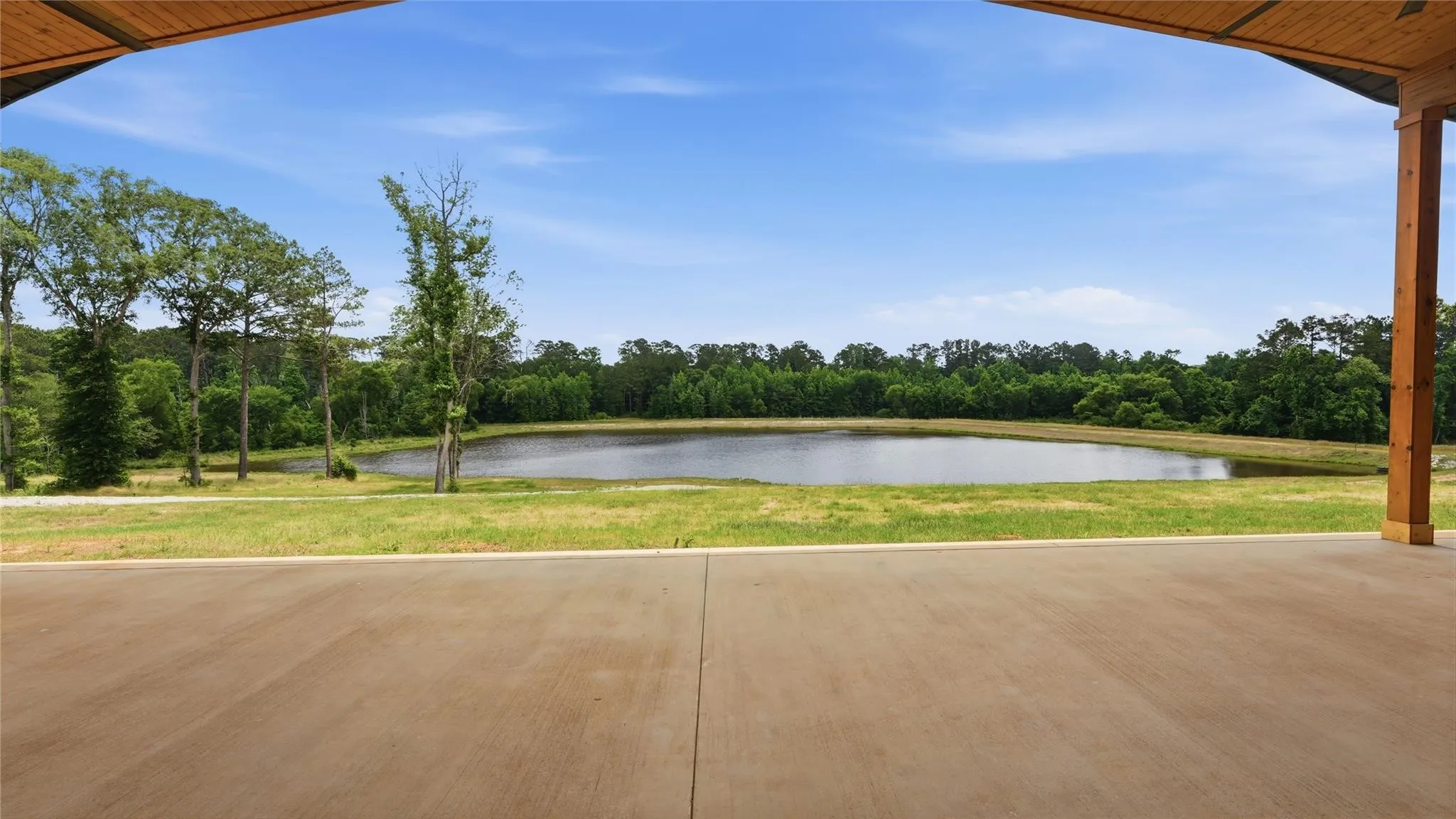 Farm For Sale in Cherokee County , 447 County Road 2211, Rusk, Texas 75785, 6 Bedroom, 5 Bathroom, 3 Garage spaces, 6,345 Sqft, built in 2025, Price $4,495,000, mls#21284154, Real Estate Agent in Rusk, Homes For Sale in Cherokee county, Homes For Sale in Rusk, Realtor in Rusk Texas, Real Estate Brokerage Independent Realty Texas, Luminita Cordes Realtor