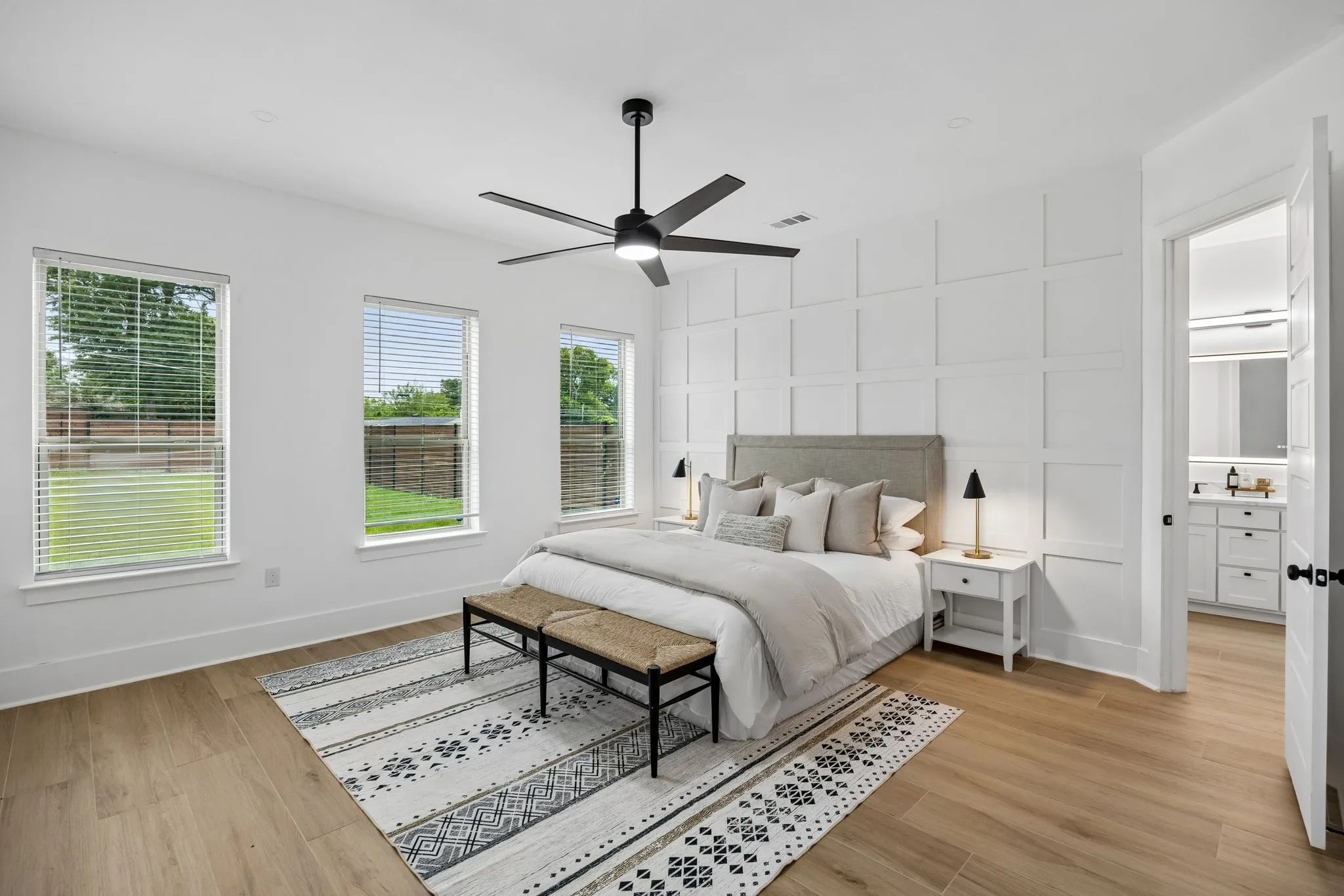 Single Family Residence For Sale in Dallas County , 1206 Vermont Avenue, Dallas, Texas 75216, 4 Bedroom, 4 Bathroom, 2 Garage spaces, 3,600 Sqft, built in 2021, mls#21265134, Real Estate Agent in Dallas, Homes For Sale in Dallas county, Homes For Sale in Dallas, Realtor in Dallas Texas, Real Estate Brokerage Independent Realty Texas, Luminita Cordes Realtor