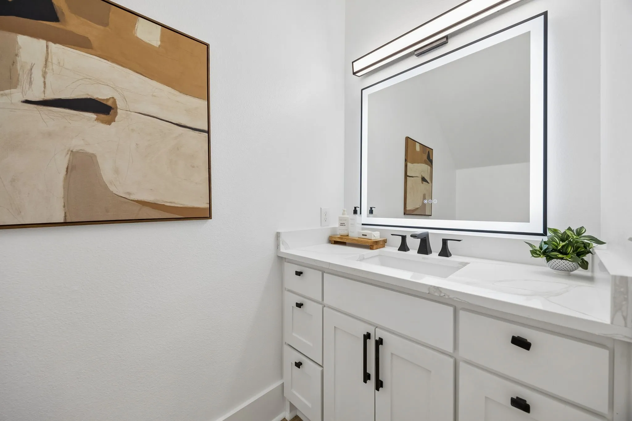Single Family Residence For Sale in Dallas County , 1206 Vermont Avenue, Dallas, Texas 75216, 4 Bedroom, 4 Bathroom, 2 Garage spaces, 3,600 Sqft, built in 2021, mls#21265134, Real Estate Agent in Dallas, Homes For Sale in Dallas county, Homes For Sale in Dallas, Realtor in Dallas Texas, Real Estate Brokerage Independent Realty Texas, Luminita Cordes Realtor