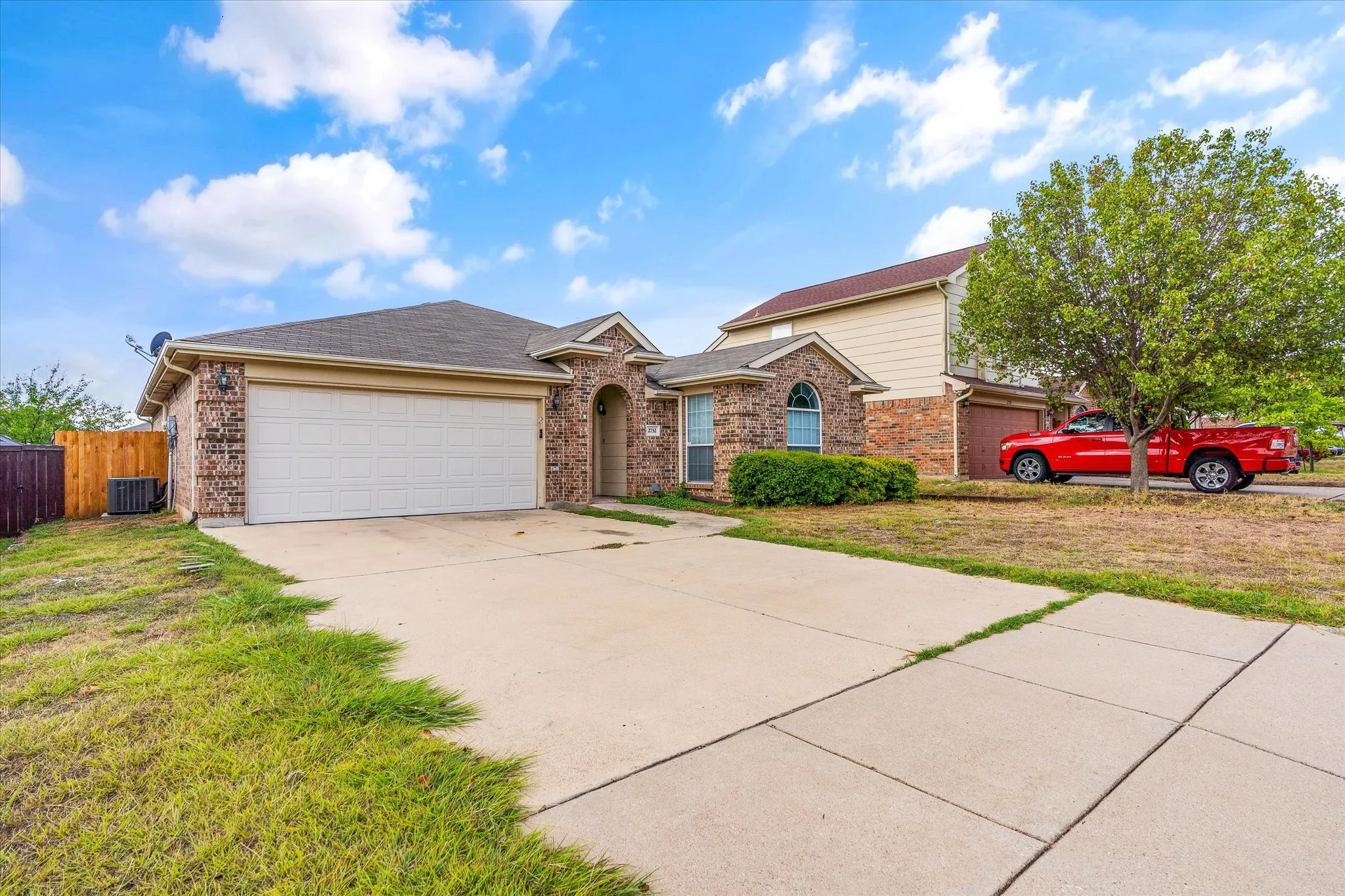 Single Family Residence For Rent in Tarrant County , 2732 Brea Canyon Road, Fort Worth, Texas 76108, 3 Bedroom, 2 Bathroom, 2 Garage spaces, 1,582 Sqft, built in 2003, mls#21288542, Real Estate Agent in Fort Worth, Homes For Rent in Tarrant county, Homes For Rent in Fort Worth, Realtor in Fort Worth Texas, Real Estate Brokerage Independent Realty Texas, Luminita Cordes Realtor