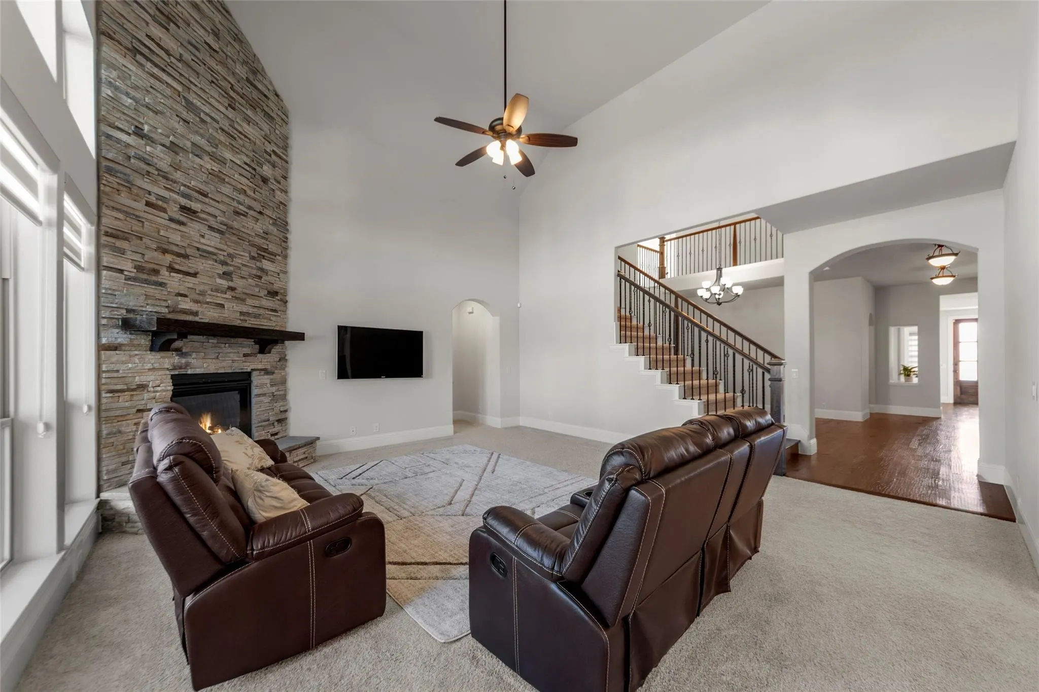 Single Family Residence For Sale in Collin County , 1751 Laurel Vista Court, Prosper, Texas 75078, 5 Bedroom, 5 Bathroom, 4 Garage spaces, 4,259 Sqft, built in 2022, mls#21288572, Real Estate Agent in Prosper, Homes For Sale in Collin county, Homes For Sale in Prosper, Realtor in Prosper Texas, Real Estate Brokerage Independent Realty Texas, Luminita Cordes Realtor