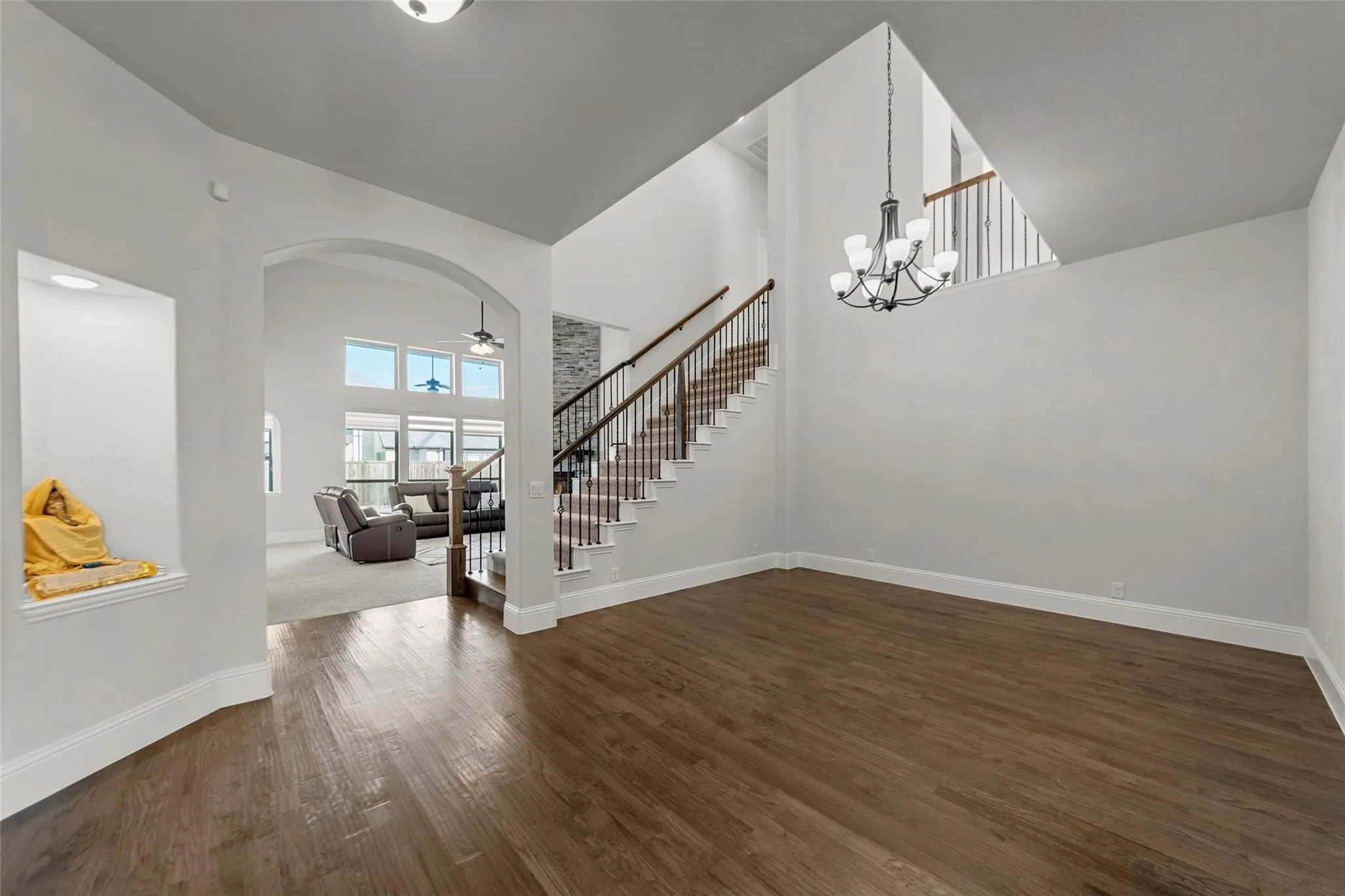 Single Family Residence For Sale in Collin County , 1751 Laurel Vista Court, Prosper, Texas 75078, 5 Bedroom, 5 Bathroom, 4 Garage spaces, 4,259 Sqft, built in 2022, mls#21288572, Real Estate Agent in Prosper, Homes For Sale in Collin county, Homes For Sale in Prosper, Realtor in Prosper Texas, Real Estate Brokerage Independent Realty Texas, Luminita Cordes Realtor